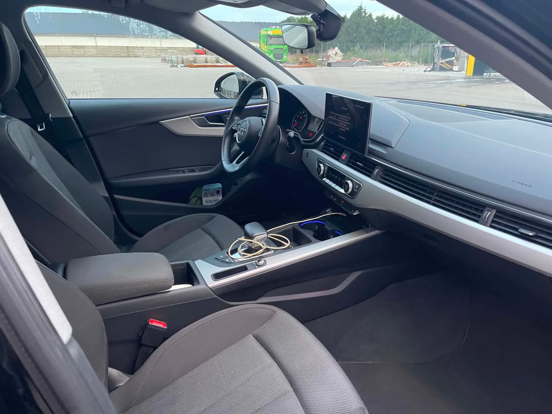Audi A4 Avant 35 TFSI — zdjęcie 10