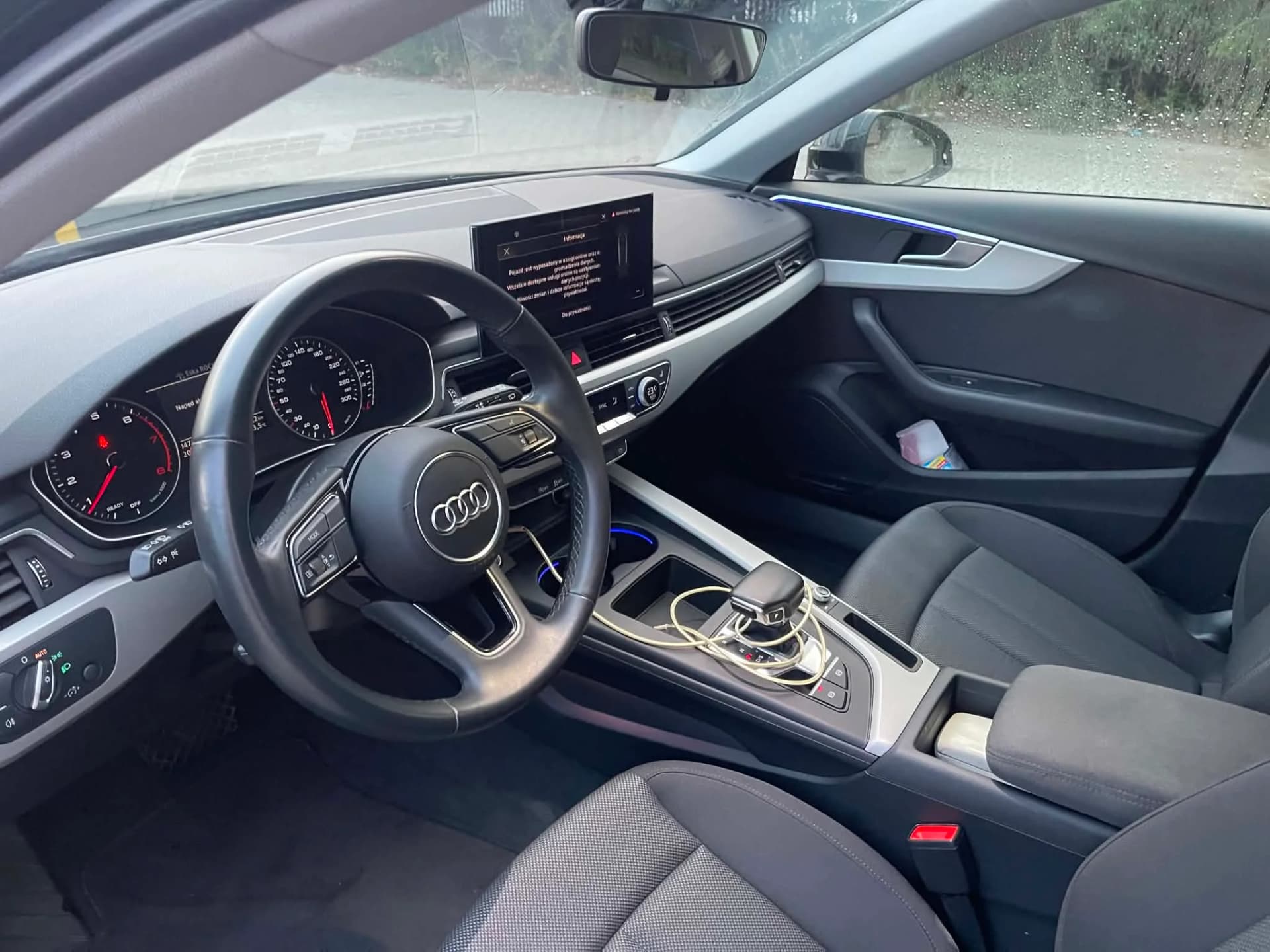 Audi A4 Avant 35 TFSI — zdjęcie 9