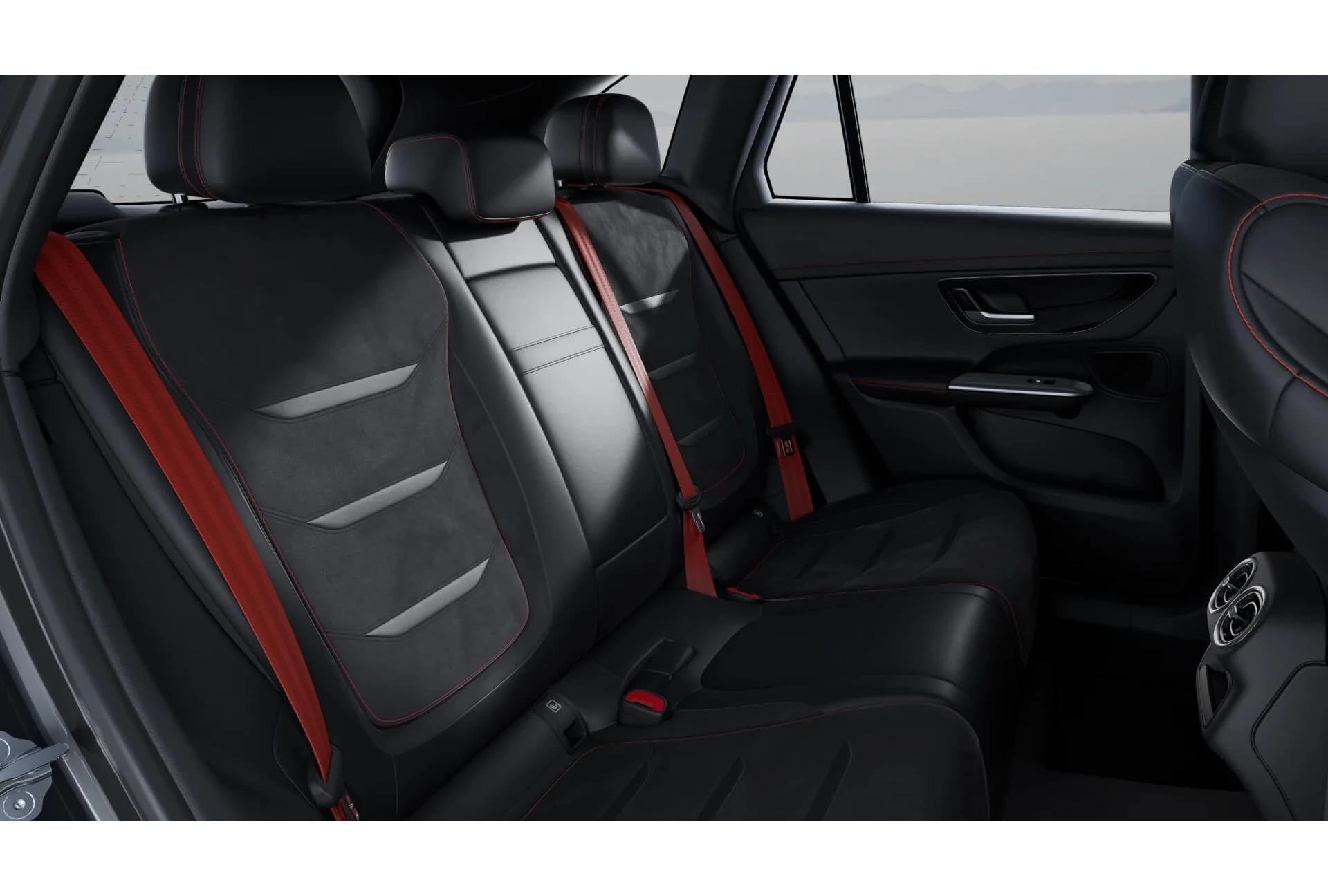 Mercedes-Benz GLC AMG 53 4Matic+ — zdjęcie 9