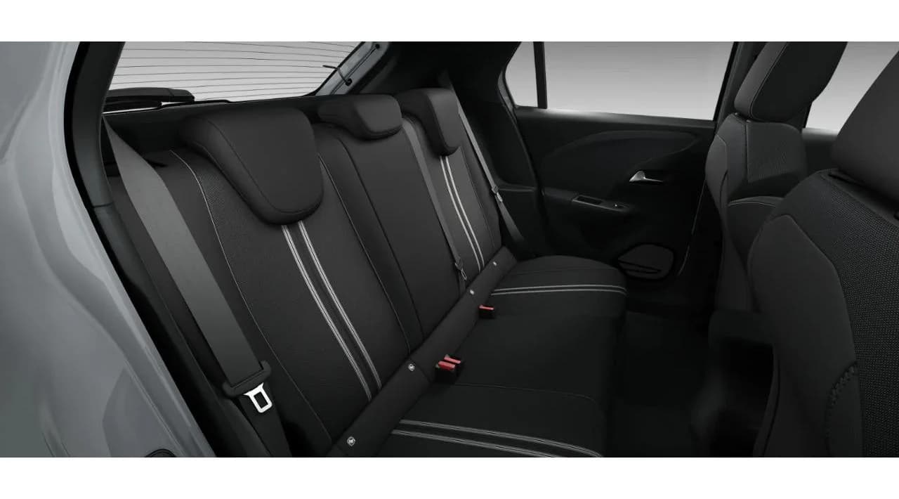 Opel Corsa GS 1.2 Hybrid 145KM — zdjęcie 7