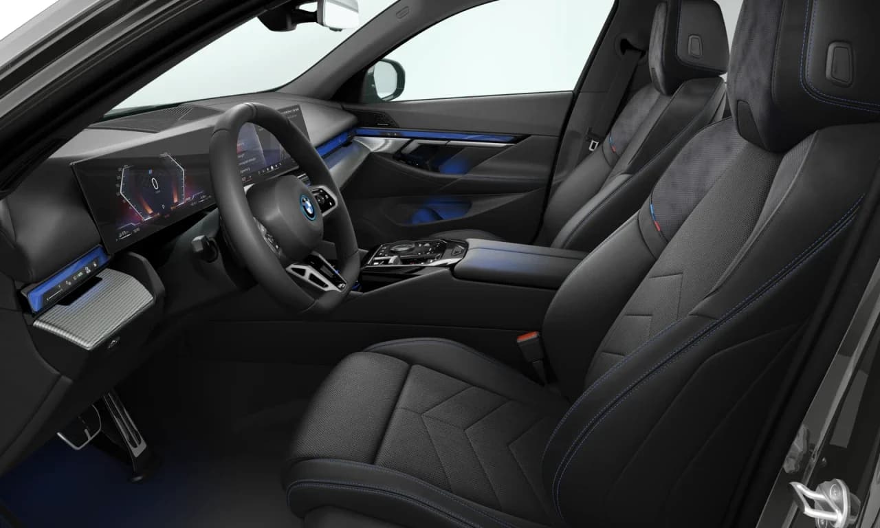BMW Seria 5 Sedan 550e xDrive M Sport — zdjęcie 6