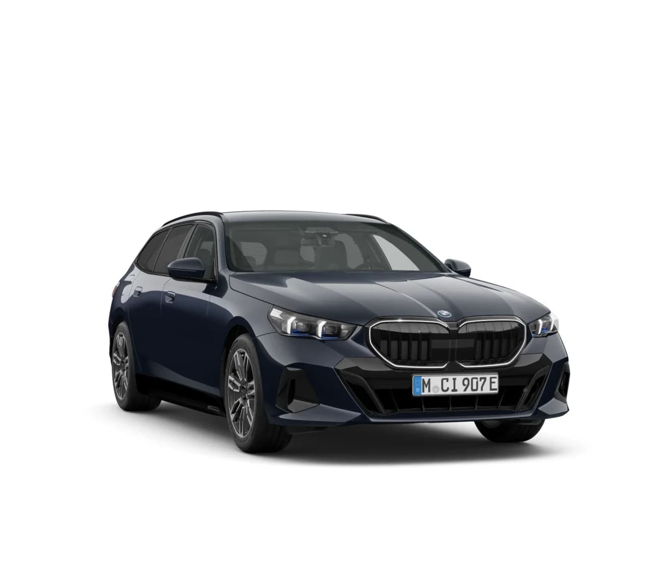 BMW Seria 5 Touring 550e xDrive — zdjęcie 2