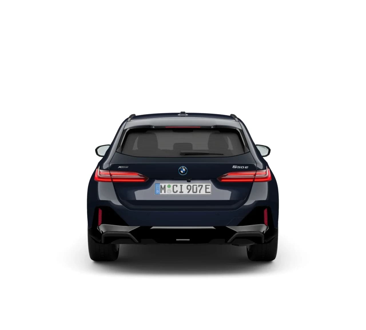 BMW Seria 5 Touring 550e xDrive — zdjęcie 3