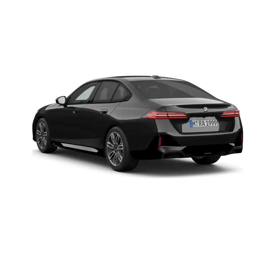 BMW Seria 5 Sedan 520i M Sport — zdjęcie 5