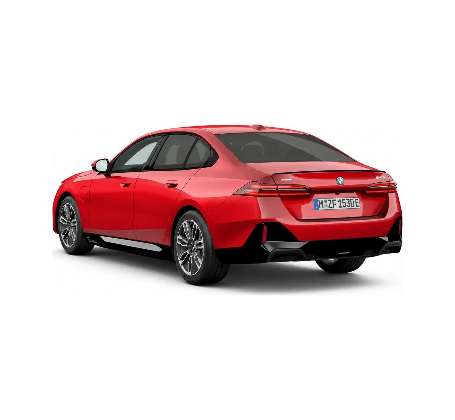 BMW Seria 5 Sedan 550e xDrive M Sport — zdjęcie 4