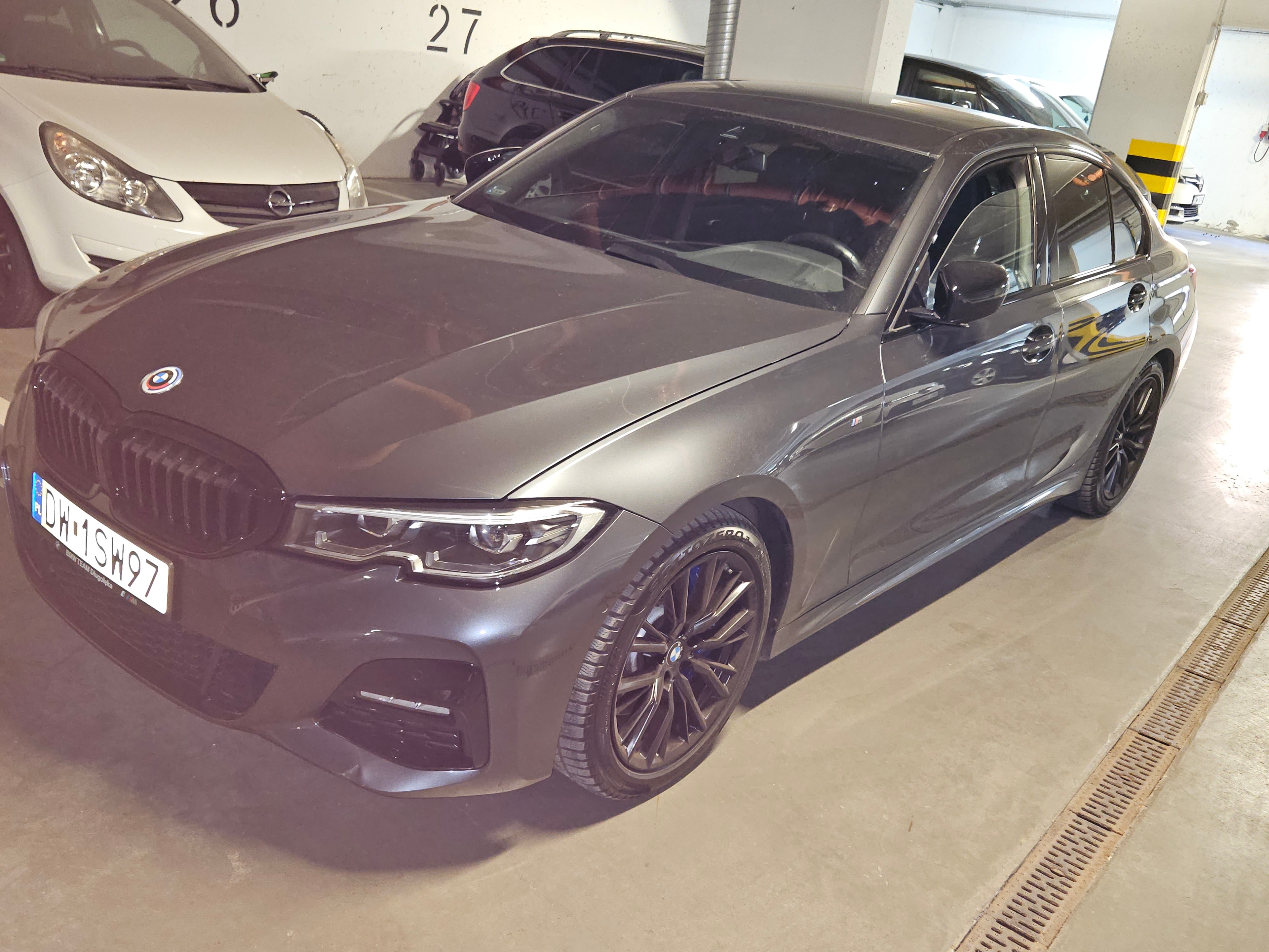 BMW Seria 3 Sedan 330i xDrive M Sport — zdjęcie 6