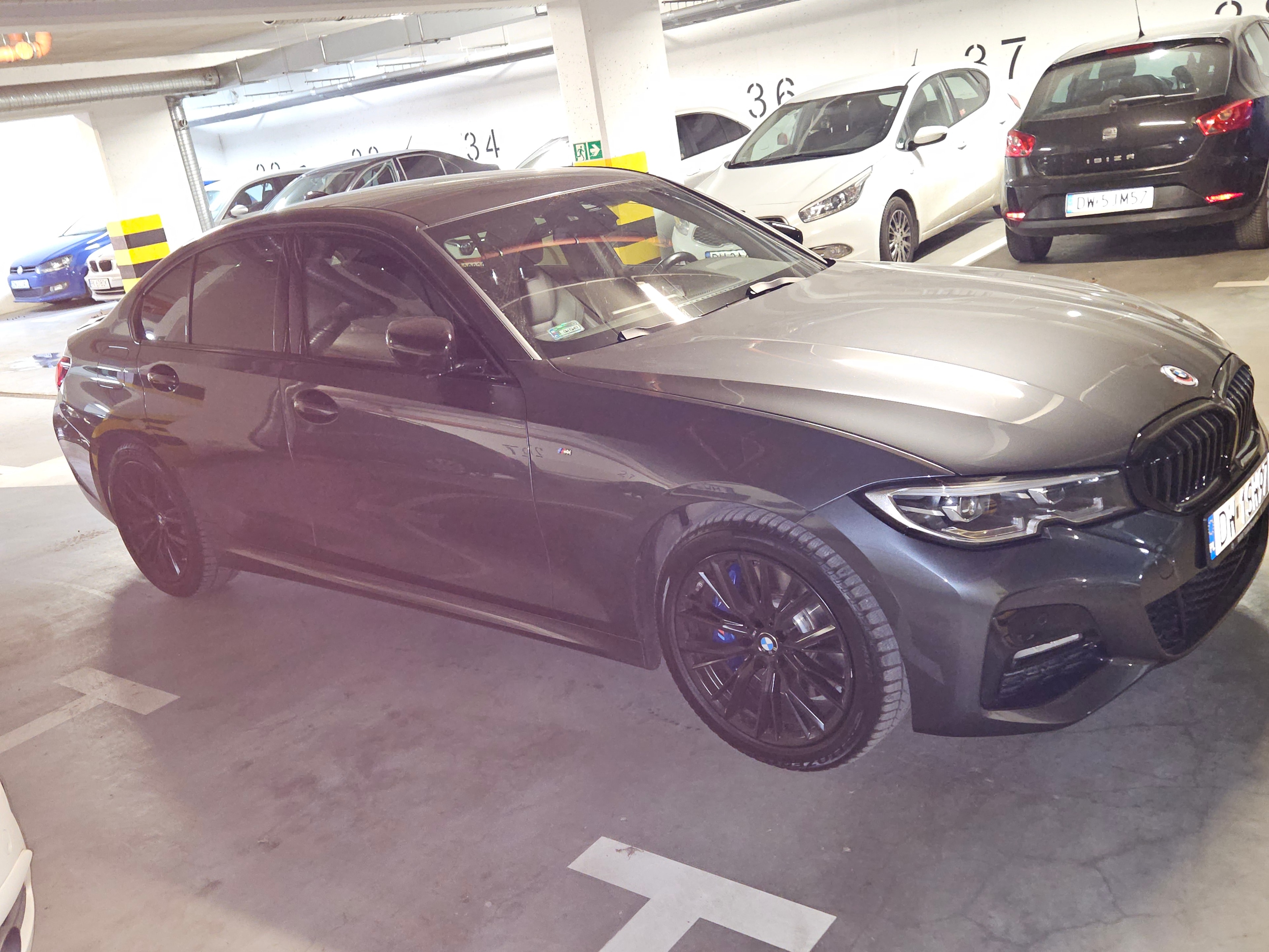 BMW Seria 3 Sedan 330i xDrive M Sport — zdjęcie 7