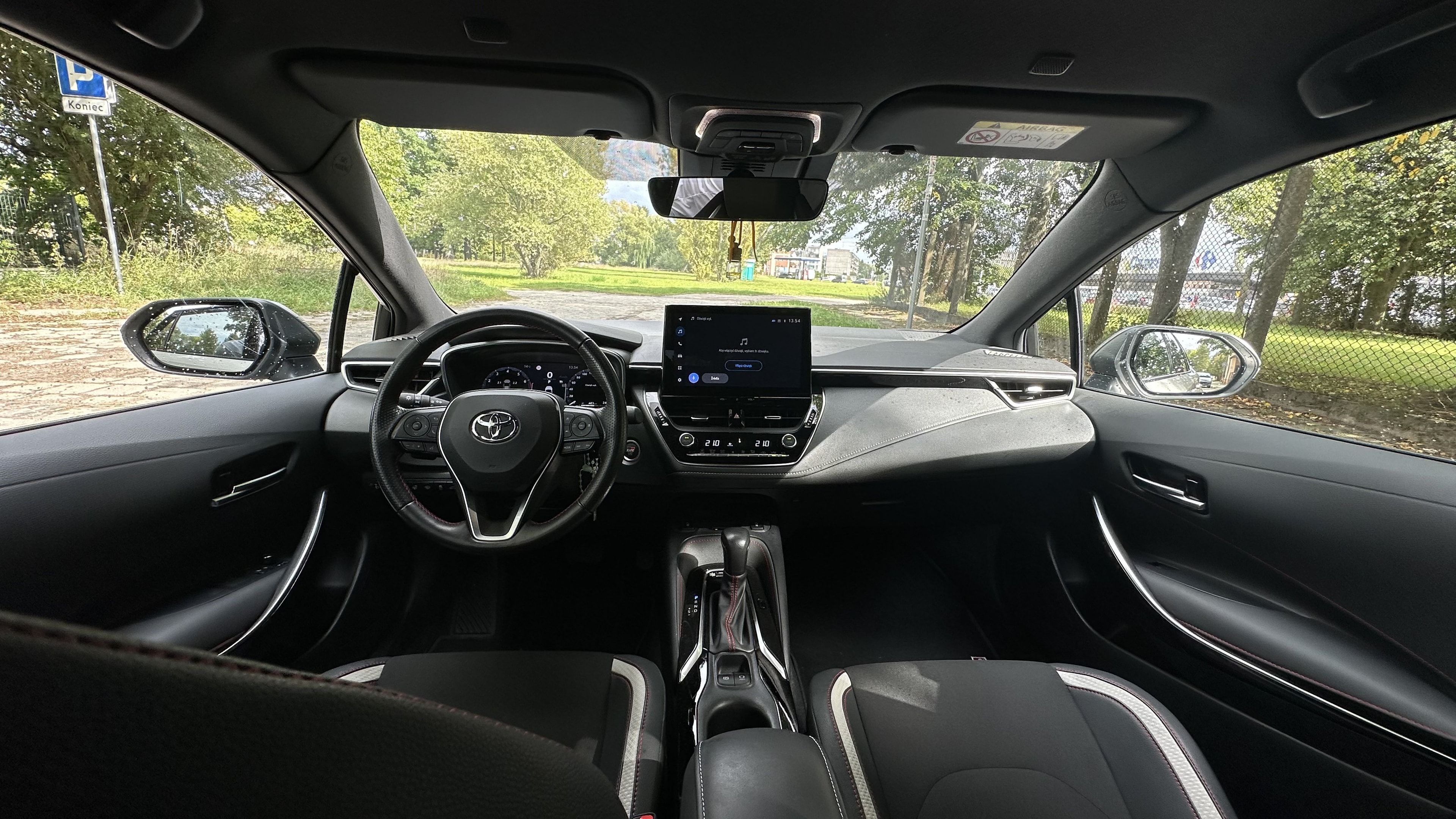 Toyota Corolla TS Kombi GR Sport 2.0 — zdjęcie 9