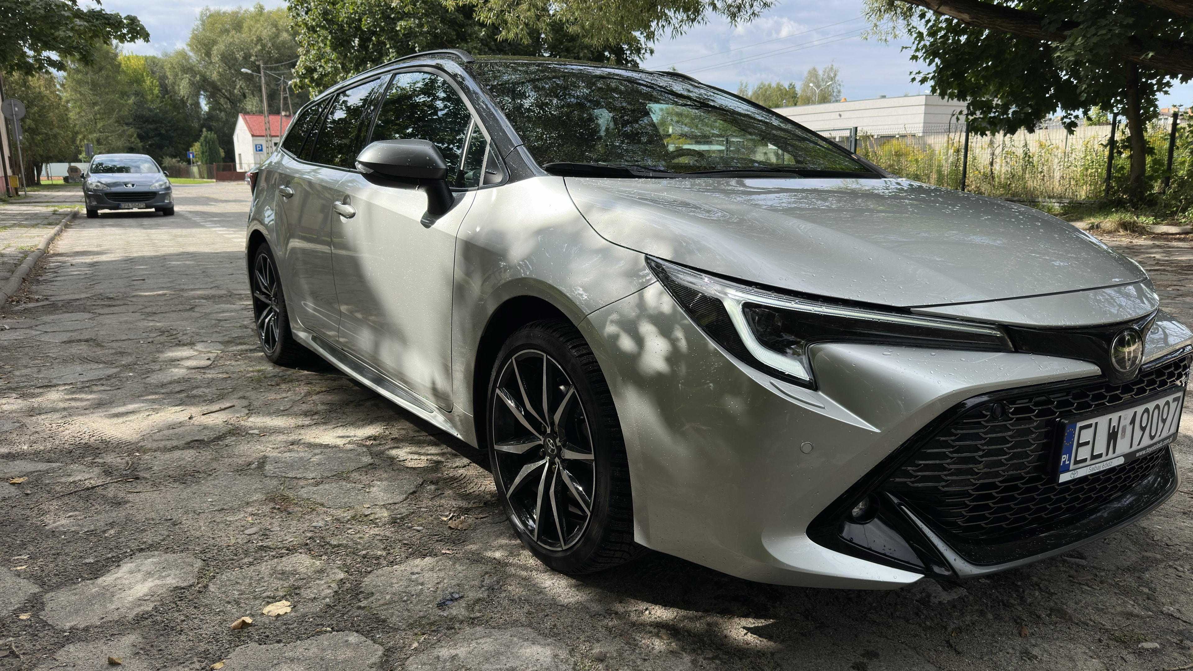 Toyota Corolla TS Kombi GR Sport 2.0 — zdjęcie 10