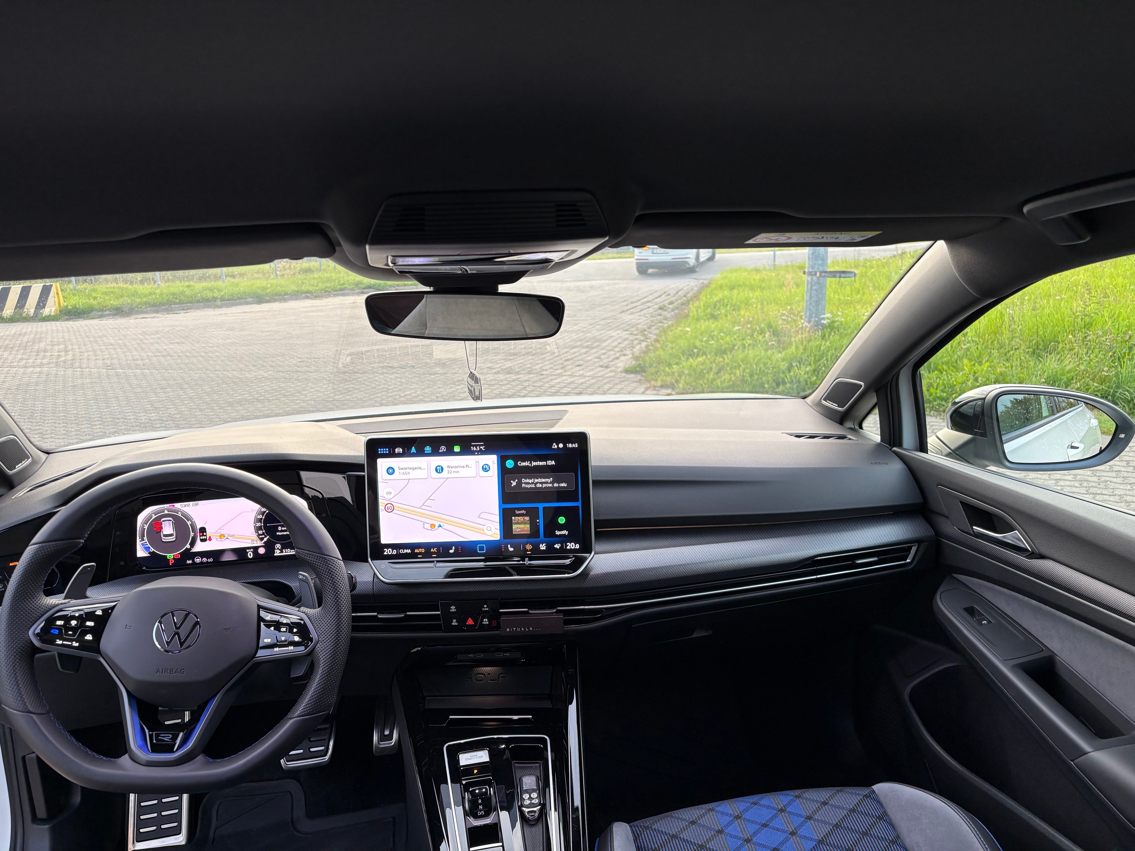 Volkswagen Golf Variant R — zdjęcie 13