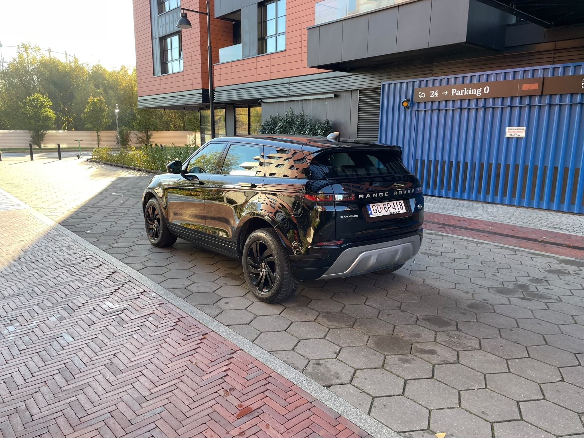 Land Rover Range Rover Evoque 2.0 — zdjęcie 13