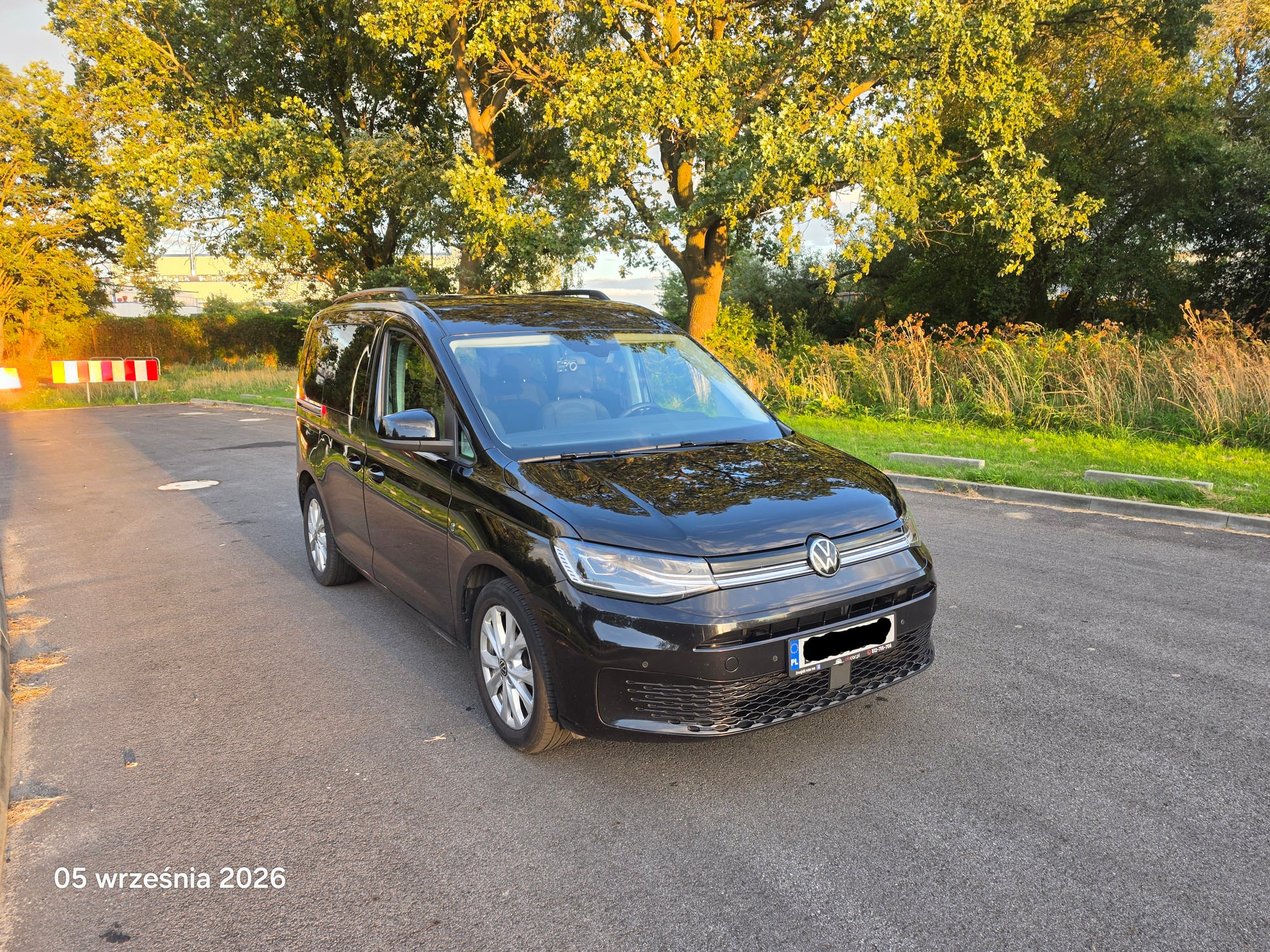 Volkswagen Caddy — zdjęcie 2