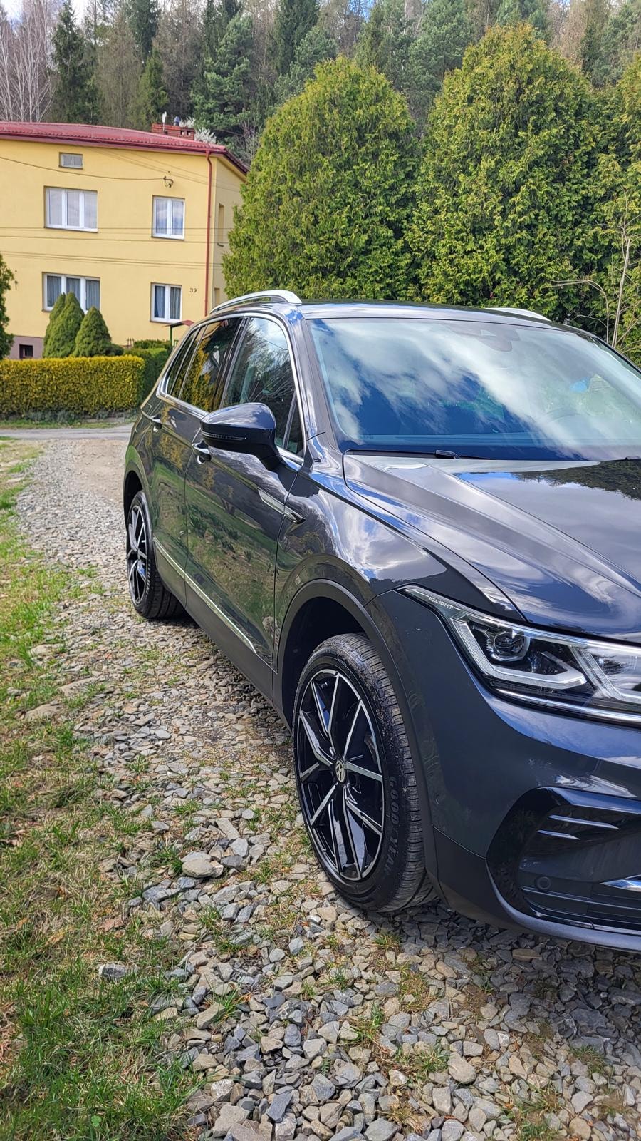 Volkswagen Tiguan Elegance — zdjęcie 2
