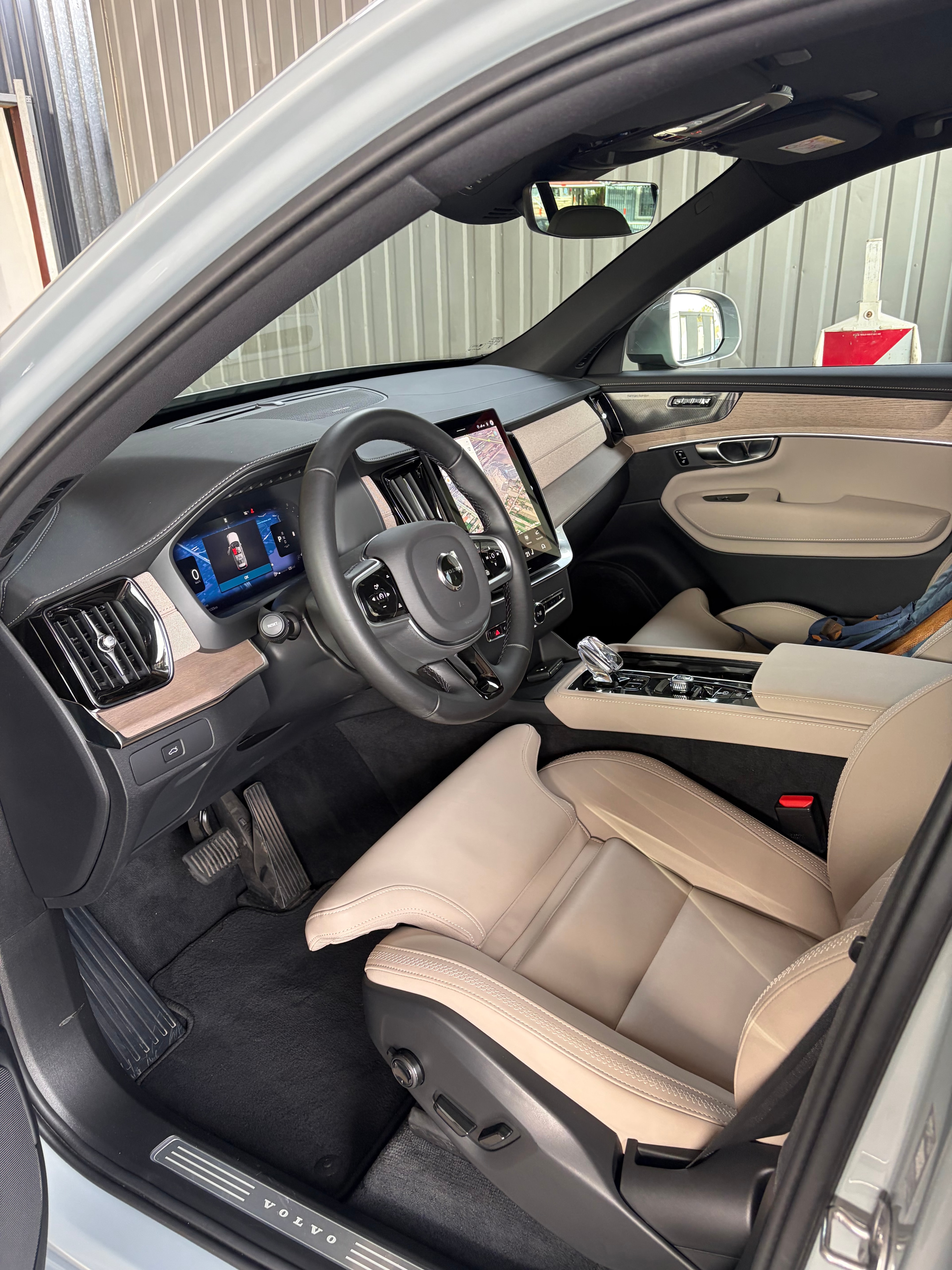 Volvo XC90 Plus — zdjęcie 6