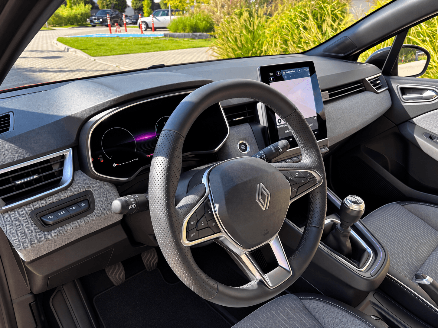Renault Clio TCe90 X-Tronic — zdjęcie 4