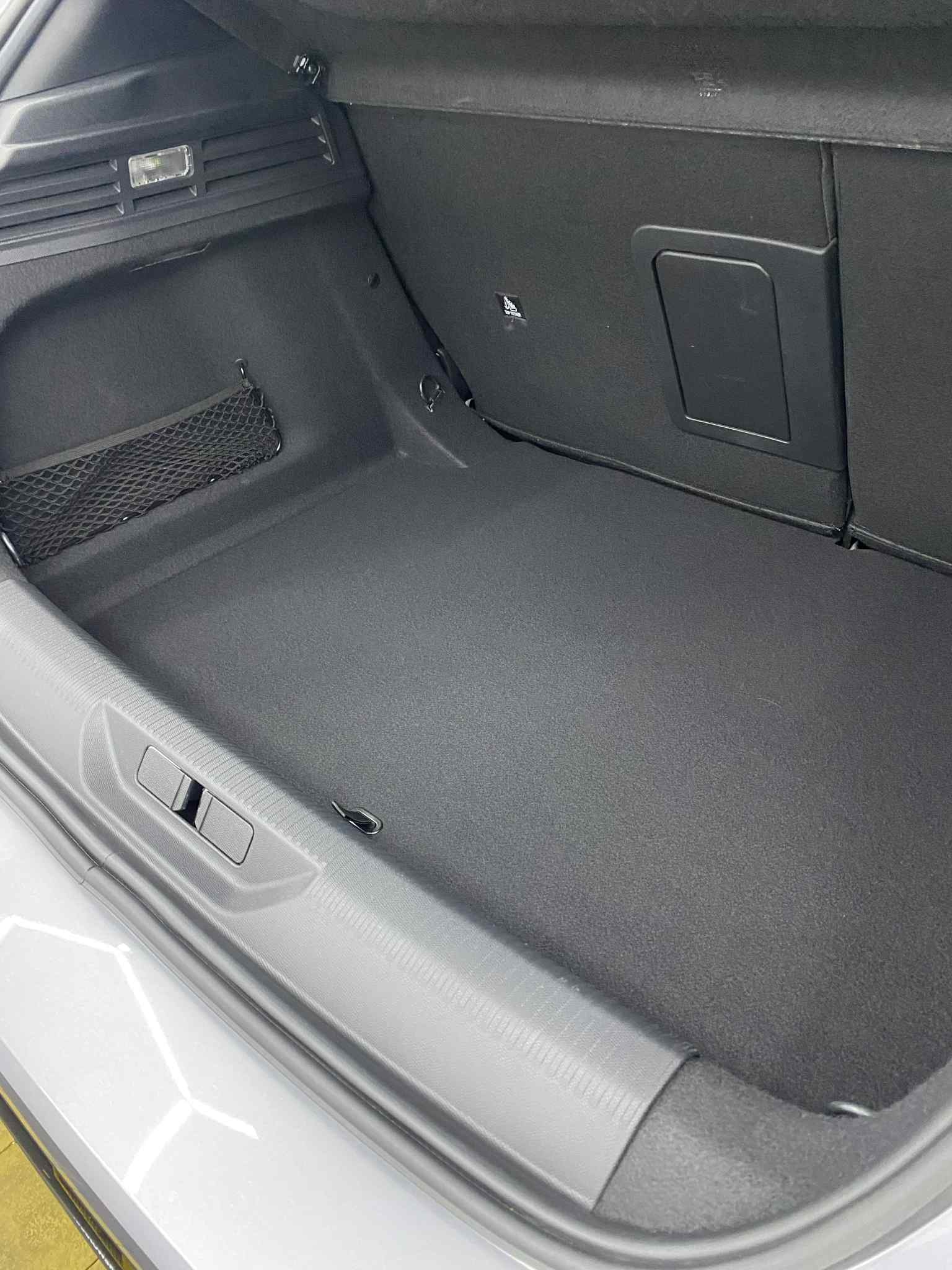 Peugeot 308 GT — zdjęcie 7