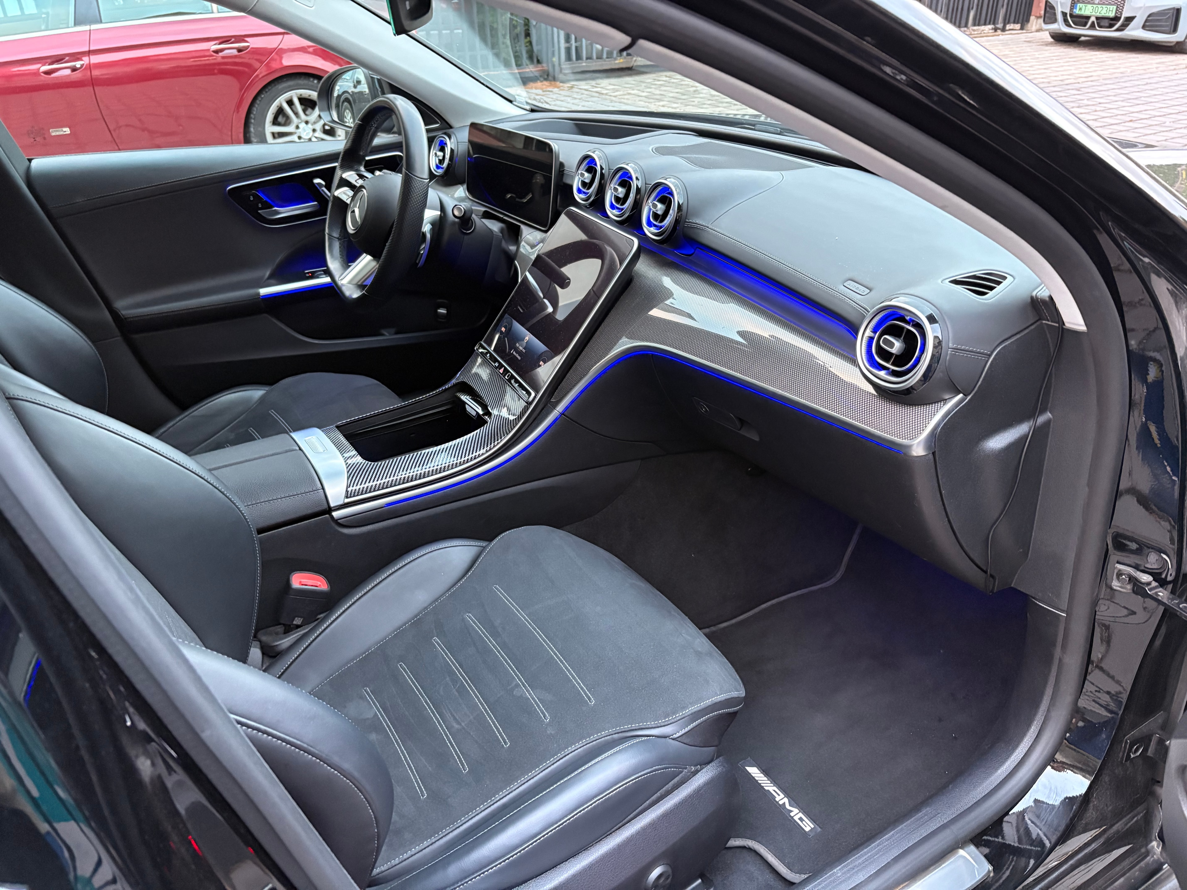 Mercedes-Benz Klasa C C220d — zdjęcie 17