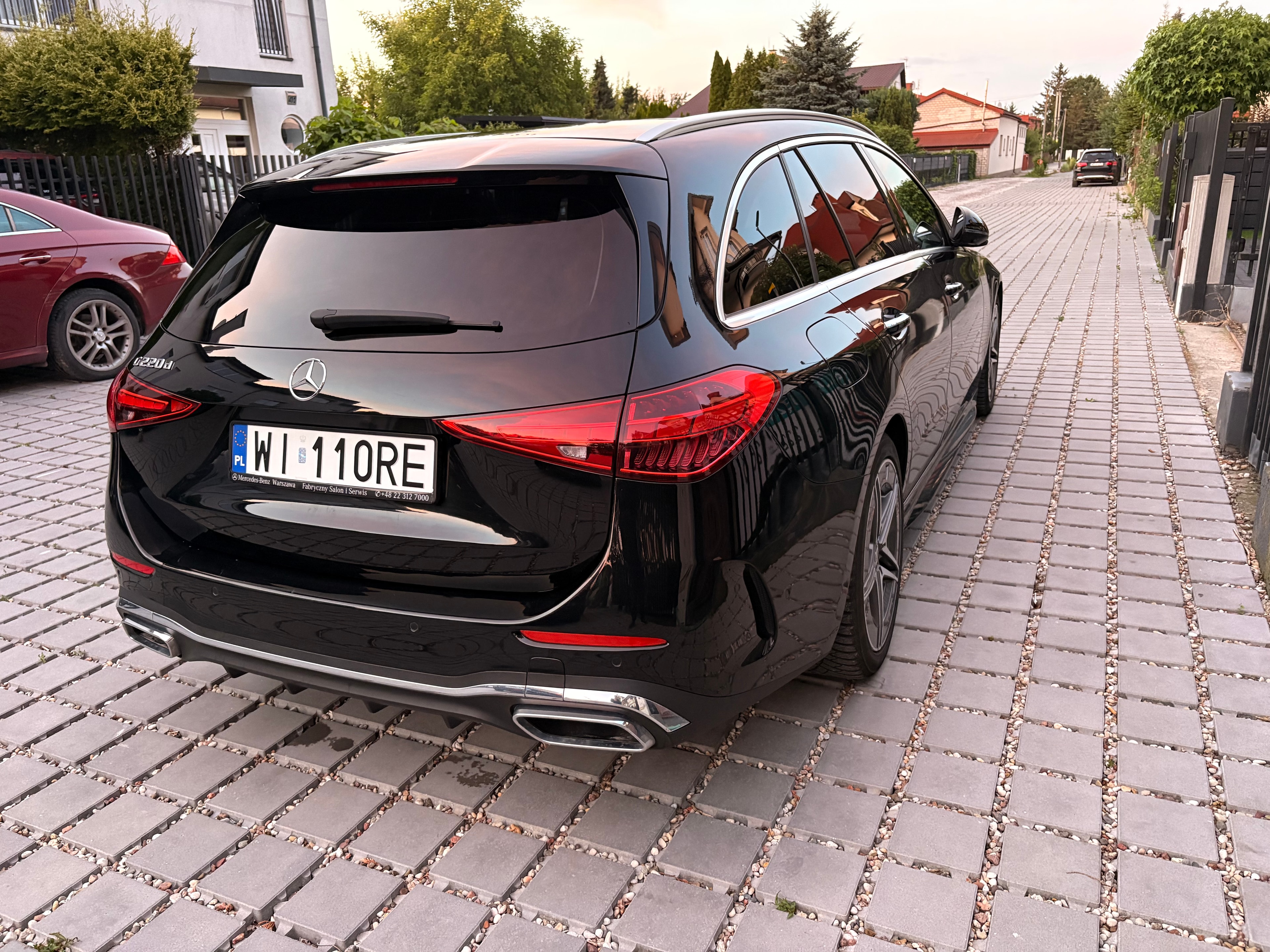 Mercedes-Benz Klasa C C220d — zdjęcie 4