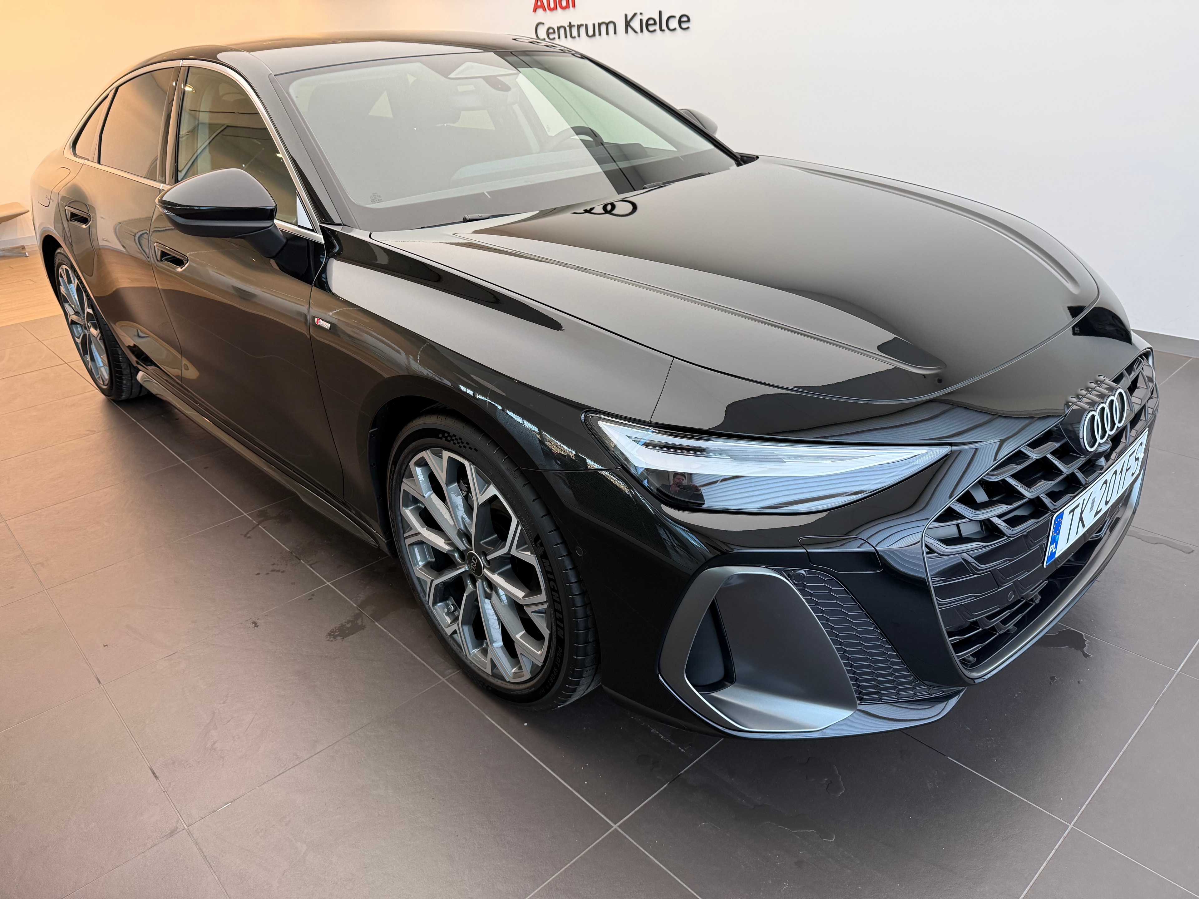 Audi A6 Limousine TFSI 150 kW S tronic — zdjęcie 1