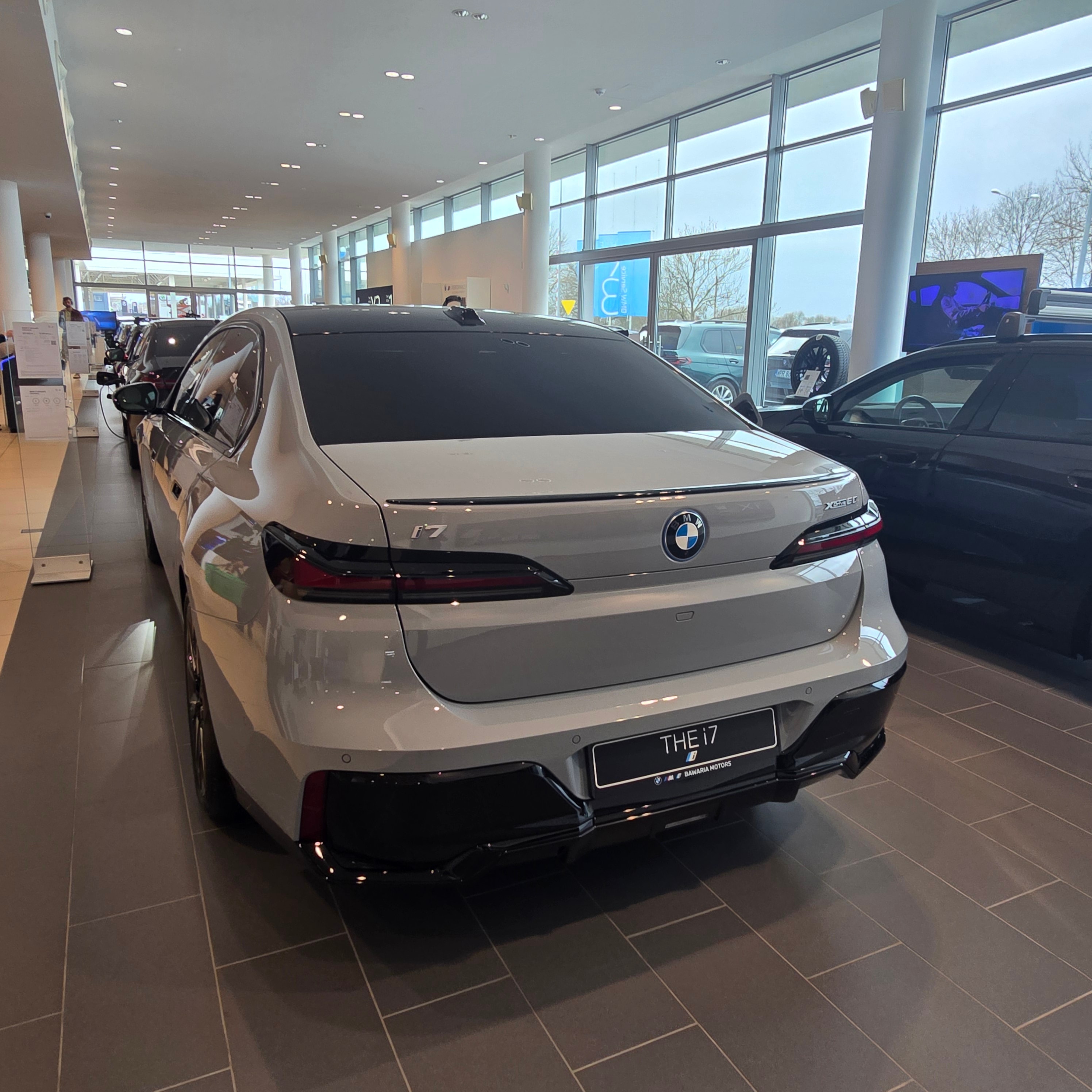 BMW i7 M Sport Pro — zdjęcie 4