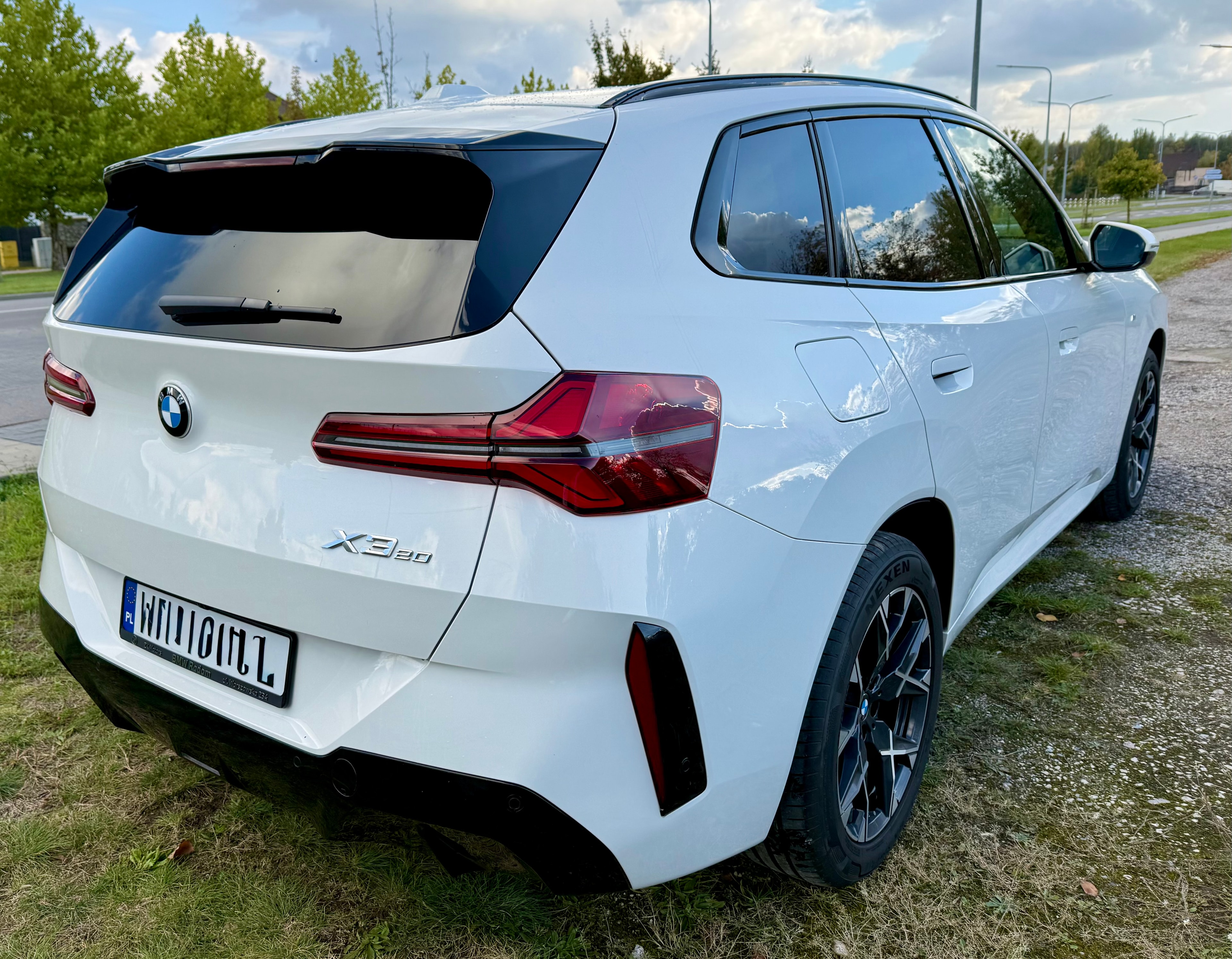 BMW X3 xDrive 20i M-Sport — zdjęcie 7