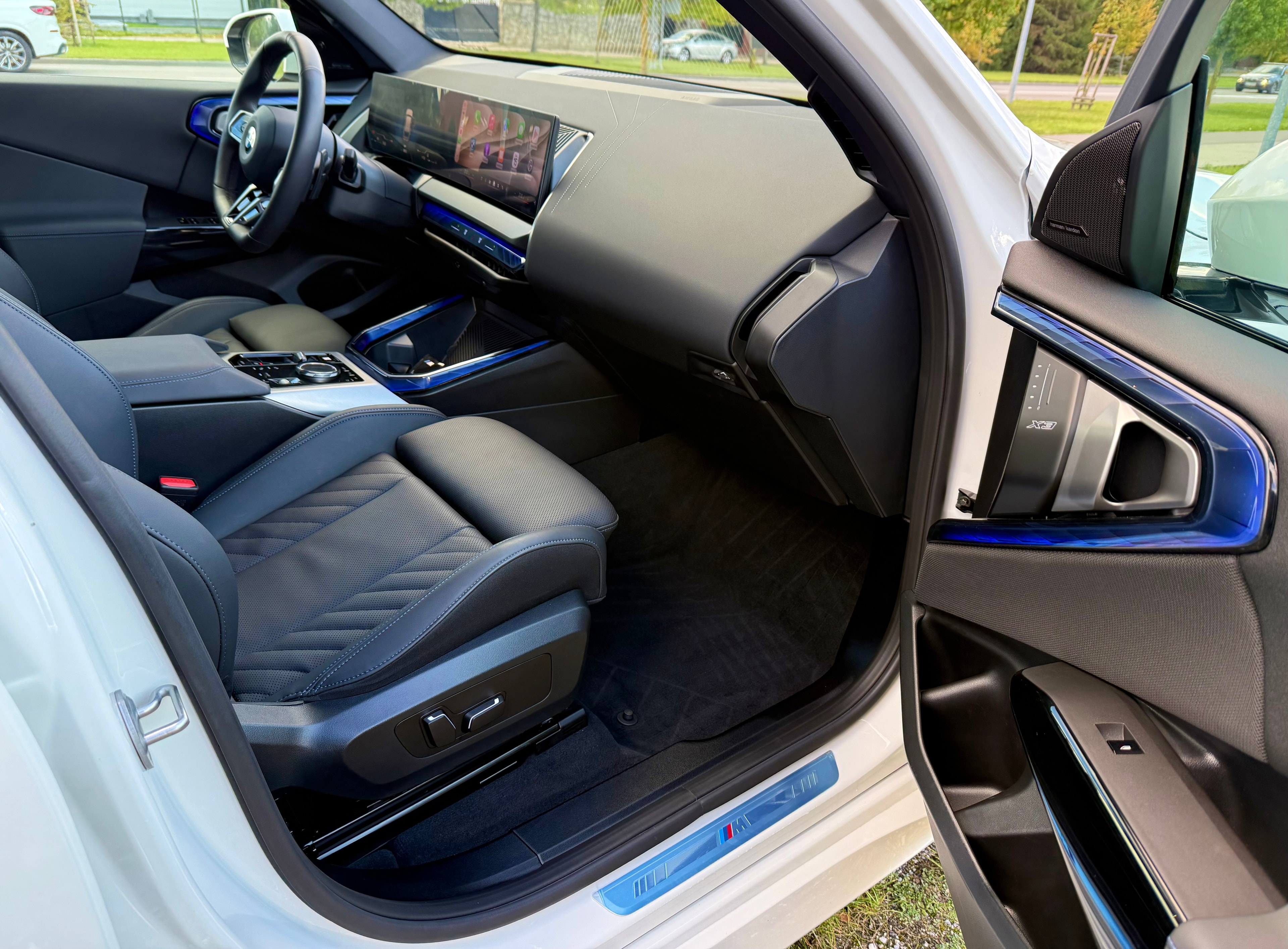 BMW X3 xDrive 20i M-Sport — zdjęcie 8