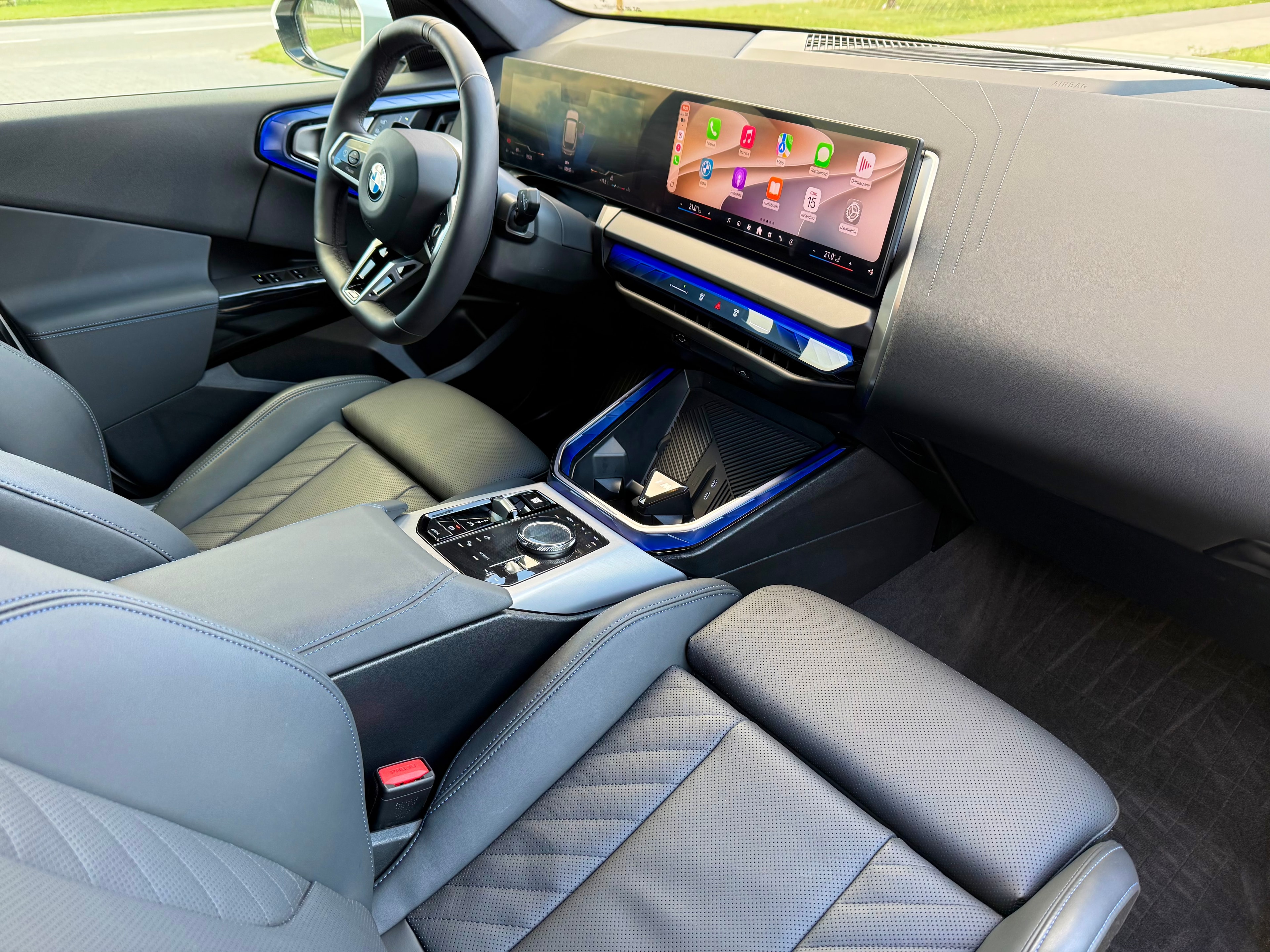 BMW X3 xDrive 20i M-Sport — zdjęcie 9