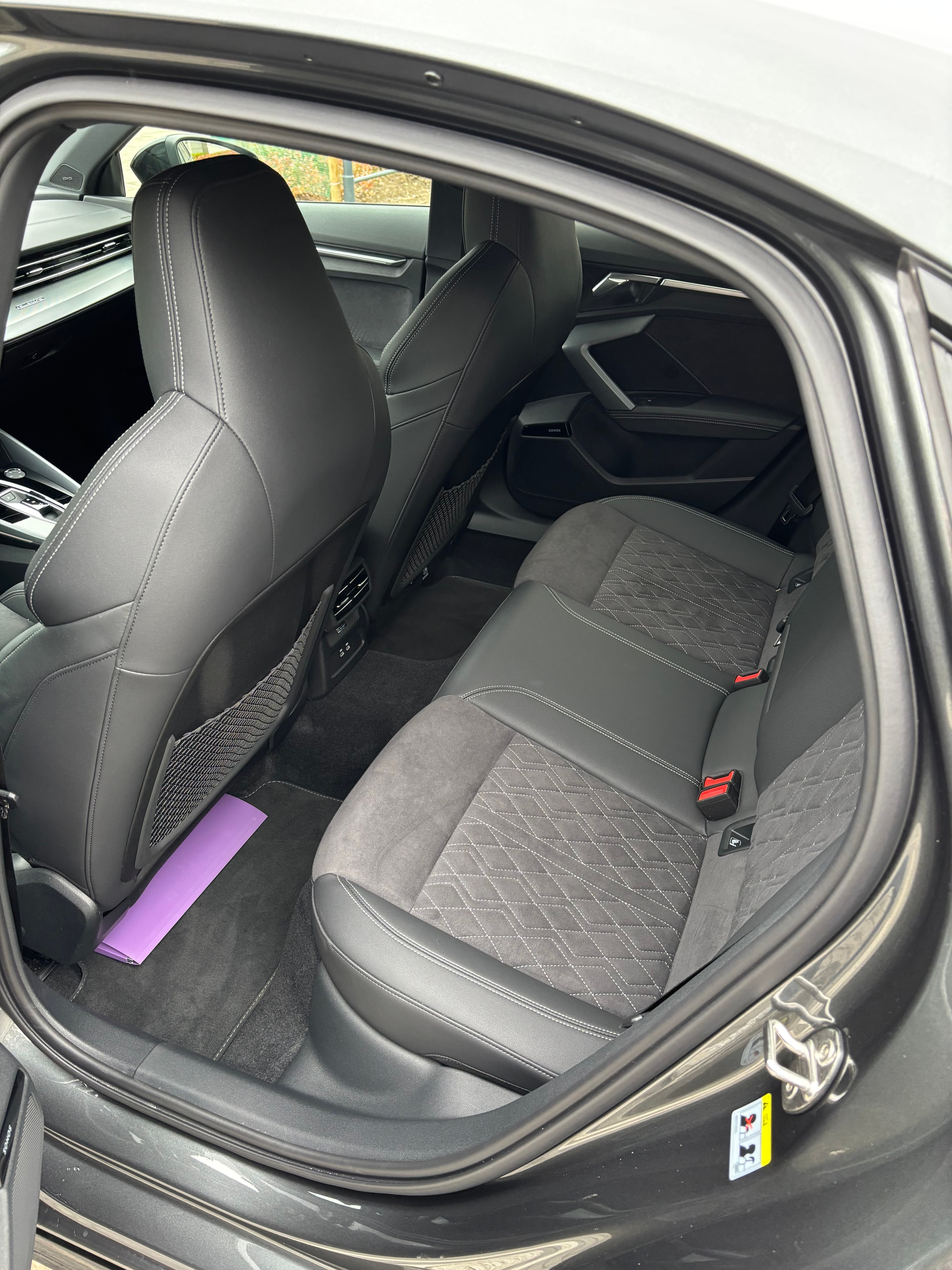 Audi S3 Limousine — zdjęcie 9