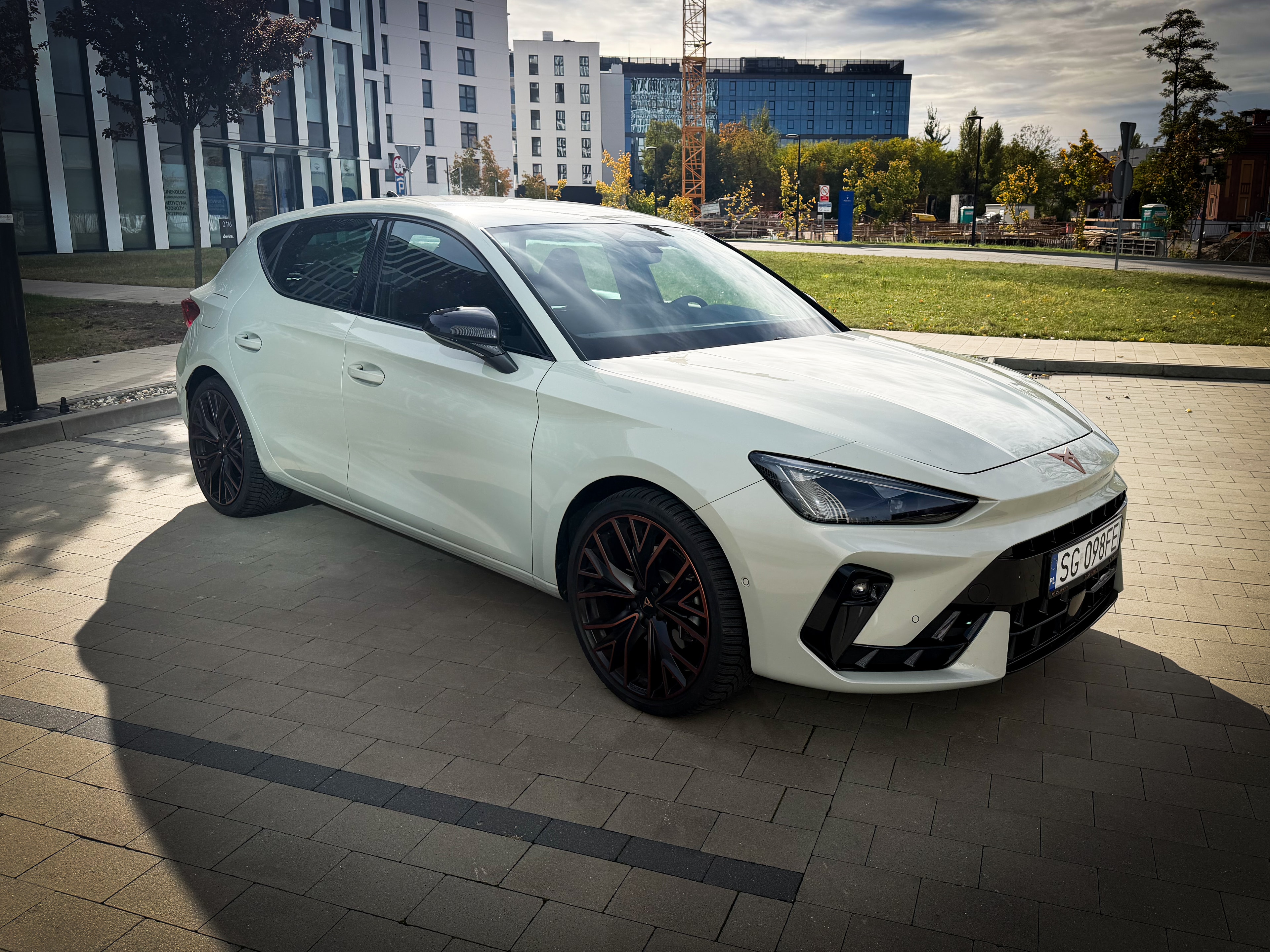 Cupra Leon eTSI 150 — zdjęcie 8