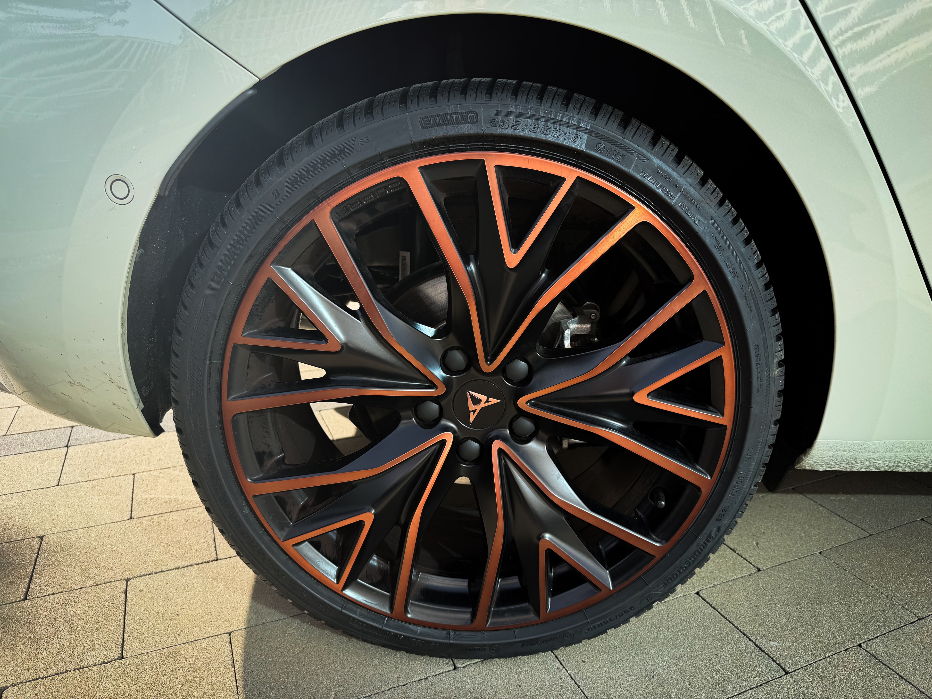 Cupra Leon eTSI 150 — zdjęcie 11