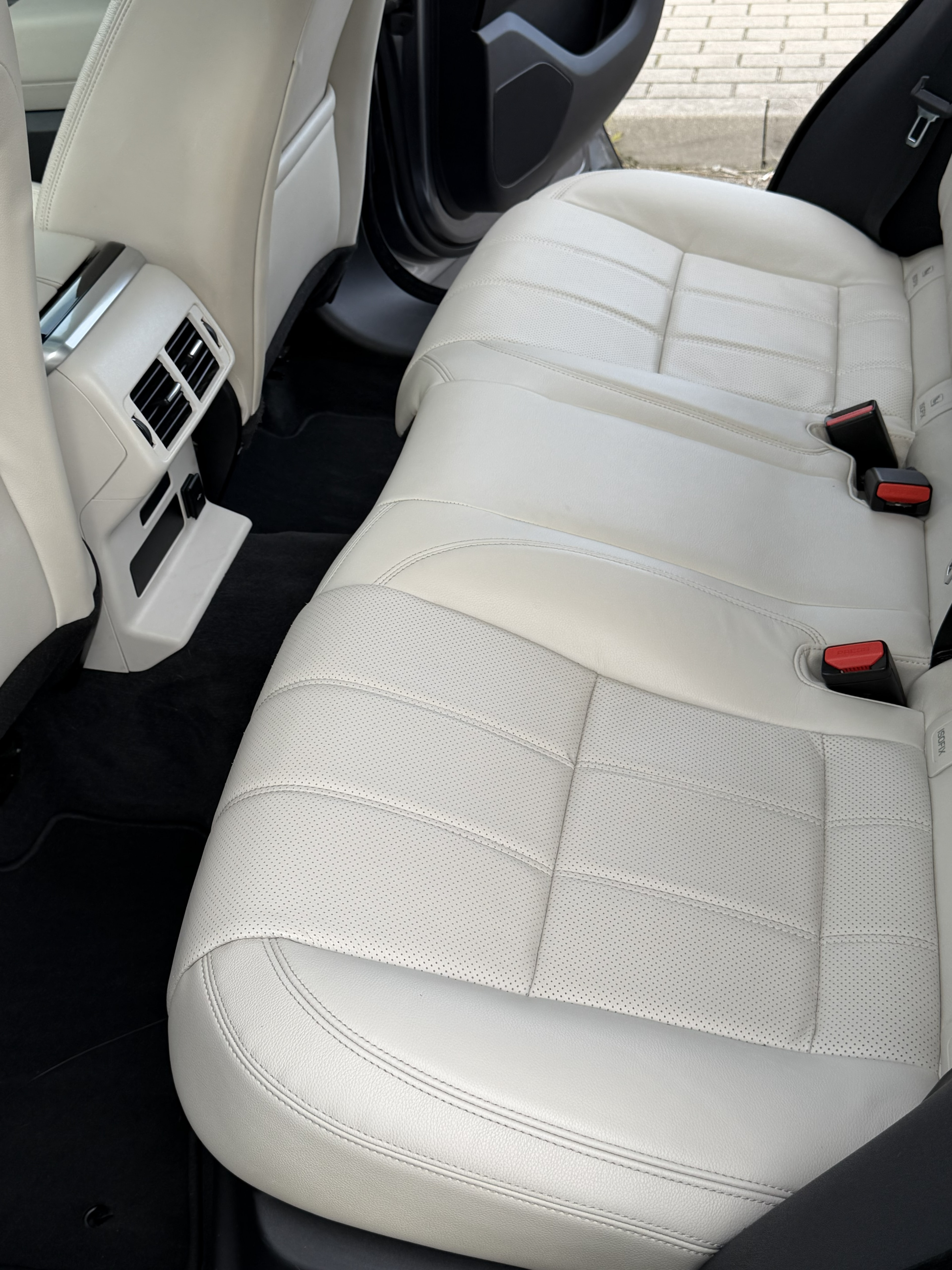 Land Rover Range Rover Velar D200 Dynamic SE — zdjęcie 19