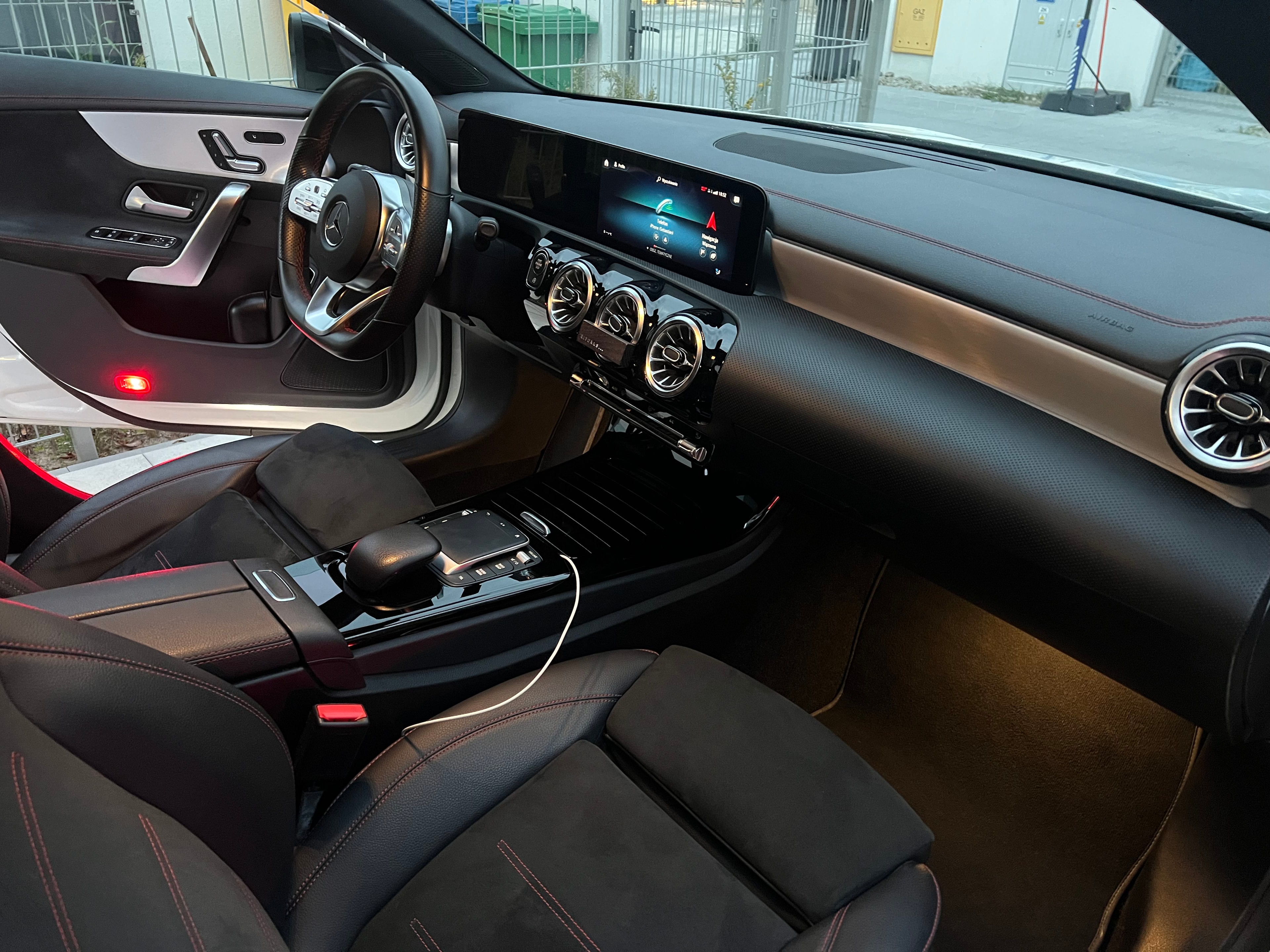 Mercedes-Benz CLA 200 CLA 200 — zdjęcie 13