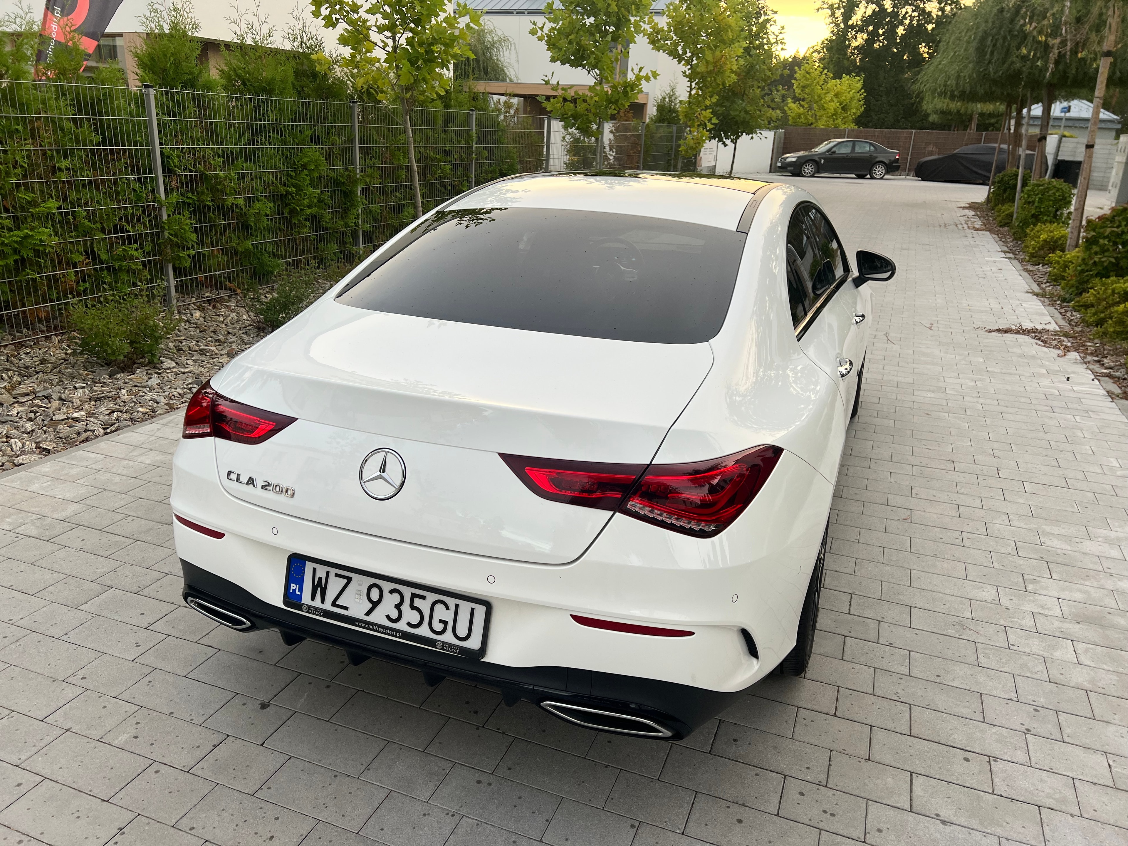 Mercedes-Benz CLA 200 CLA 200 — zdjęcie 4