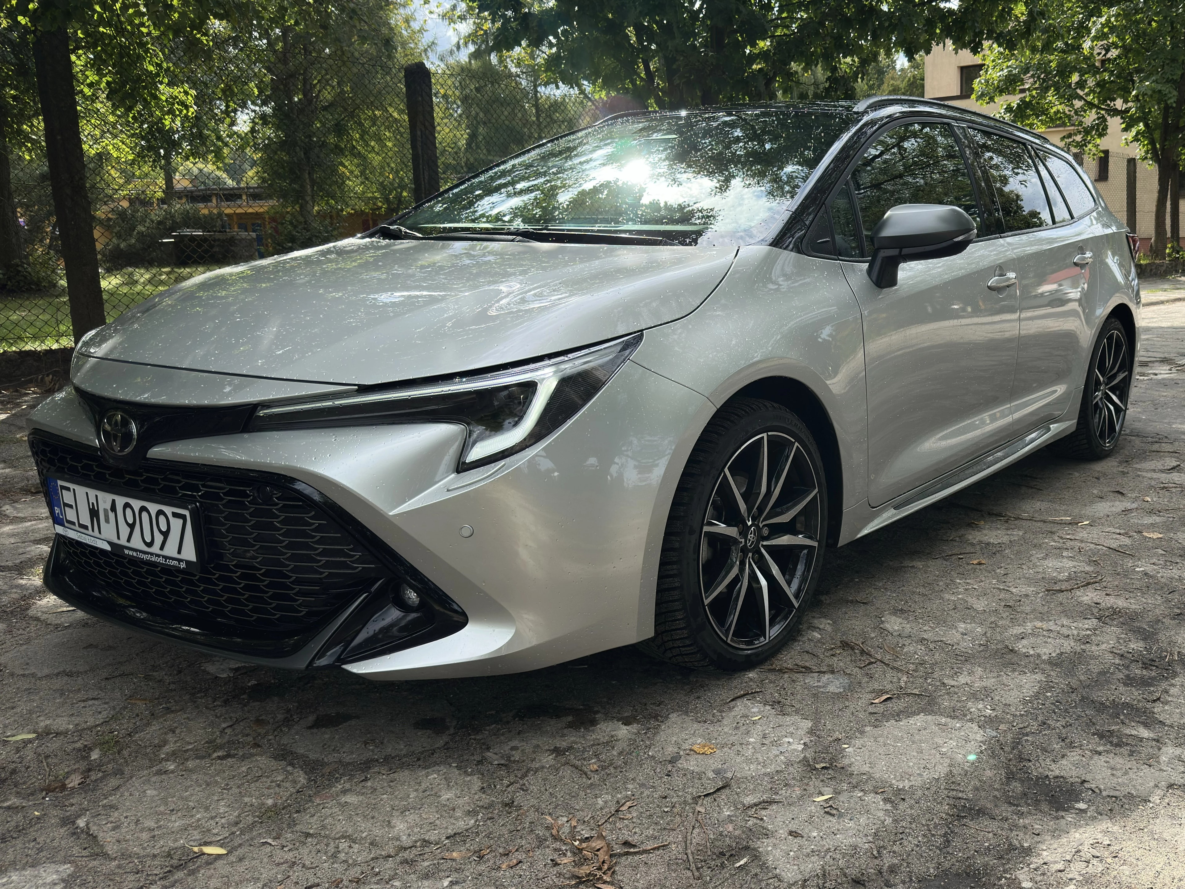 Toyota Corolla TS Kombi GR Sport 2.0 — zdjęcie 1