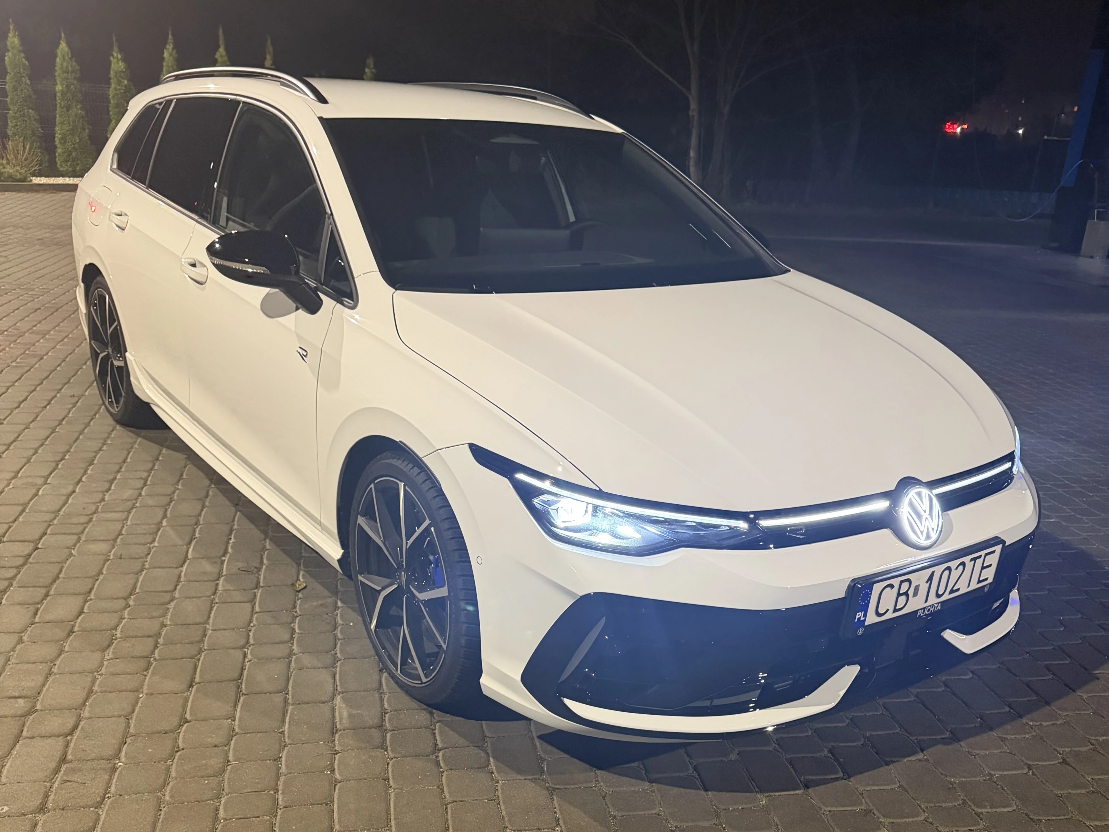 Volkswagen Golf Variant R — zdjęcie 14