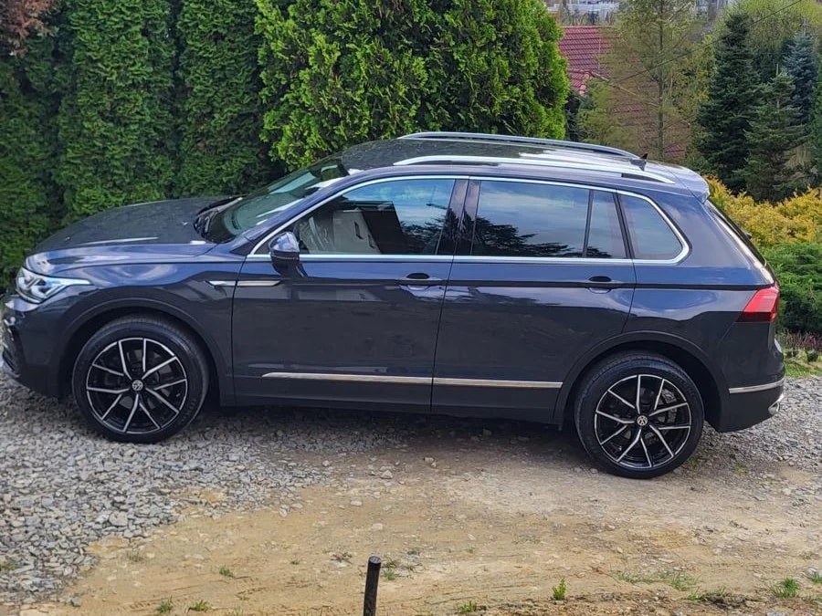 Volkswagen Tiguan Elegance — zdjęcie 1