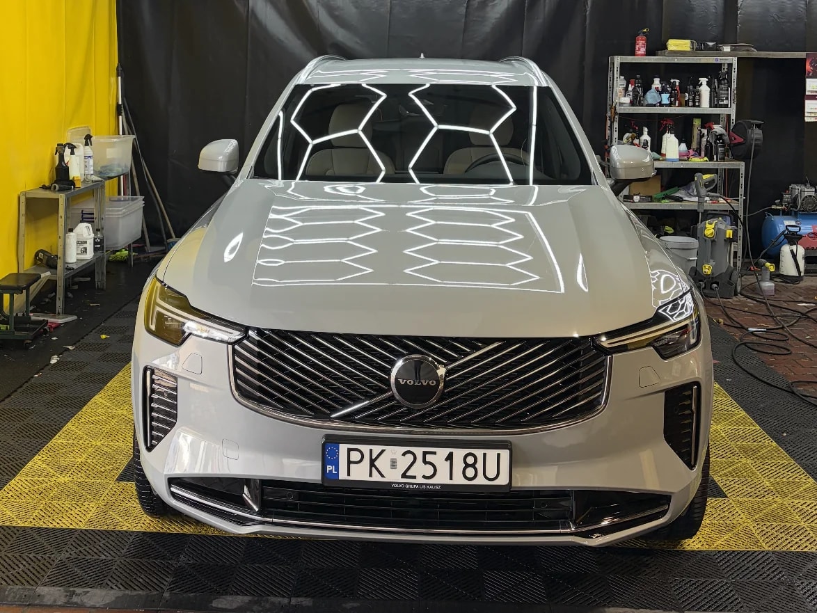 Volvo XC90 Plus — zdjęcie 5