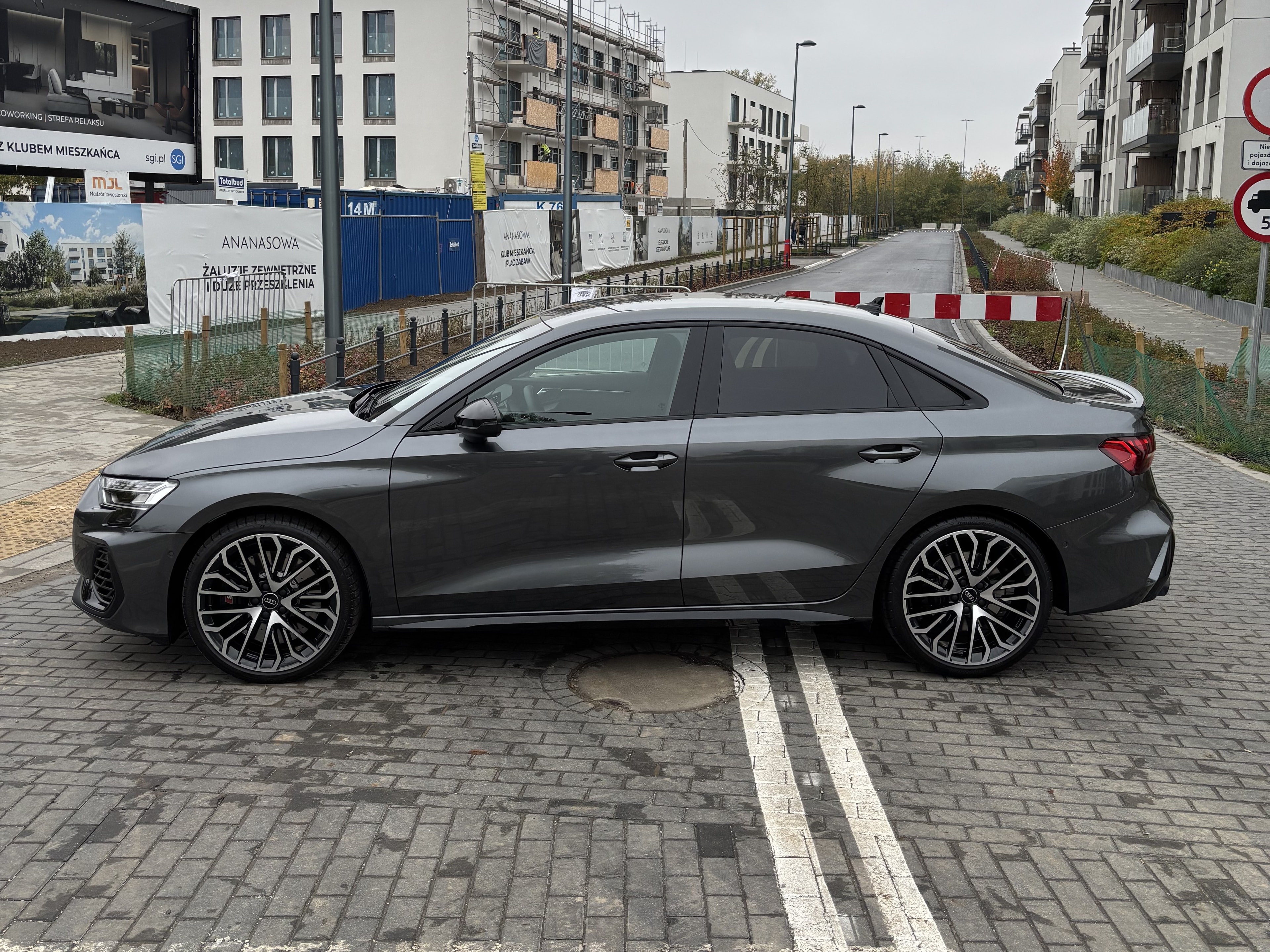 Audi S3 Limousine — zdjęcie 3