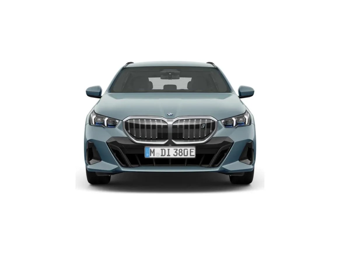 BMW Seria 5 Touring i5 eDrive 40 — zdjęcie 6