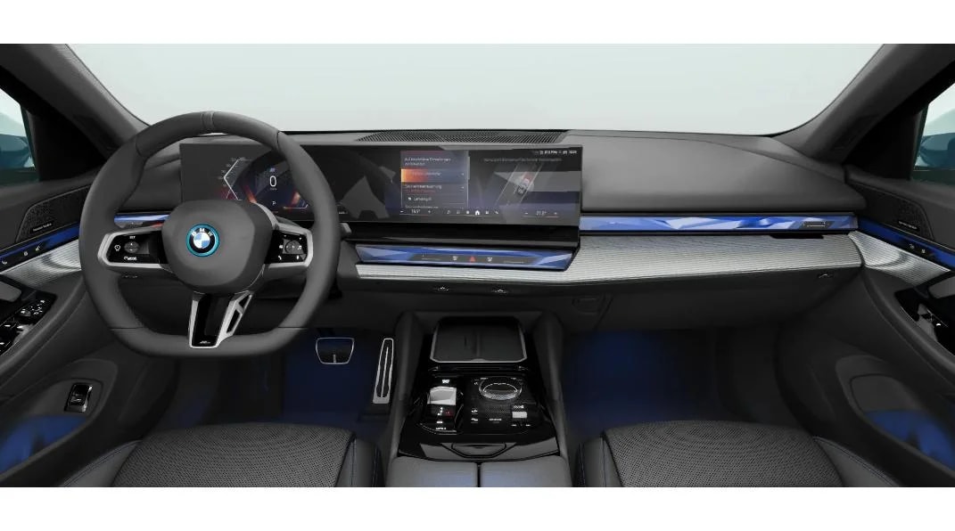 BMW Seria 5 Touring i5 eDrive 40 — zdjęcie 5