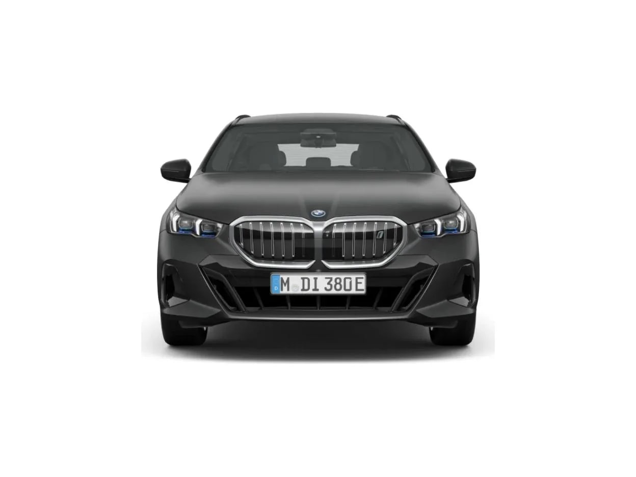 BMW Seria 5 Touring i5 xDrive 40 — zdjęcie 6