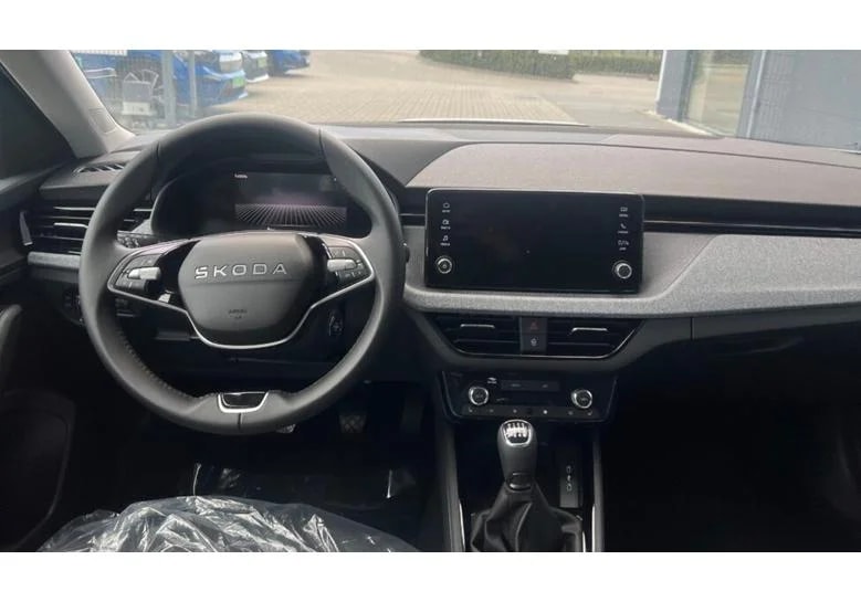 Skoda Kamiq Edition 130 115KM 1.0 TSI — zdjęcie 4