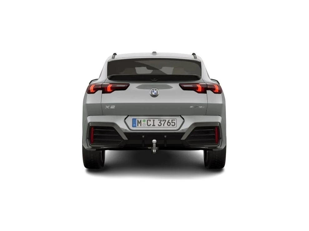 BMW X2 sDrive 18d — zdjęcie 4