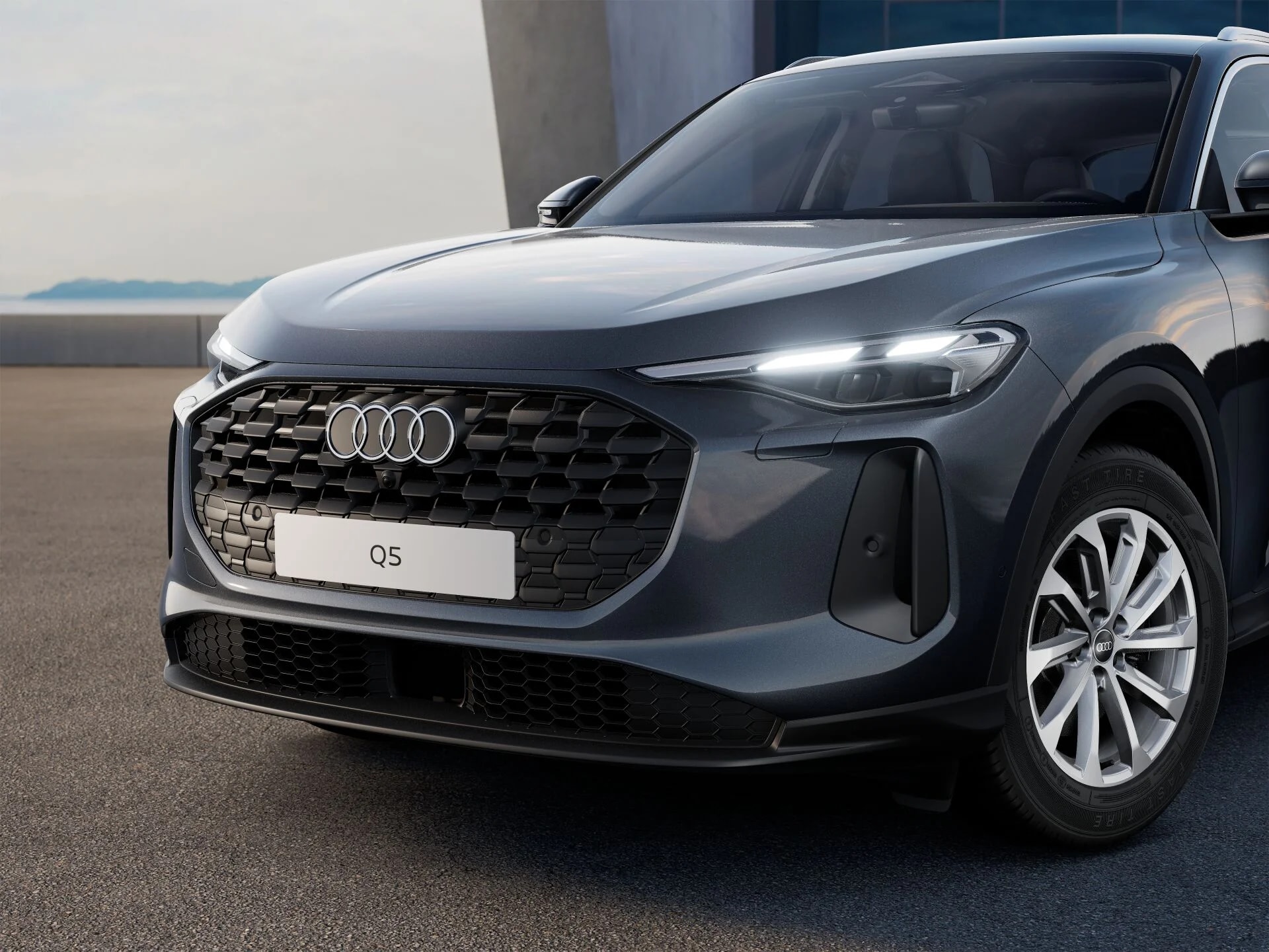 Audi Q5 TFSI — zdjęcie 10