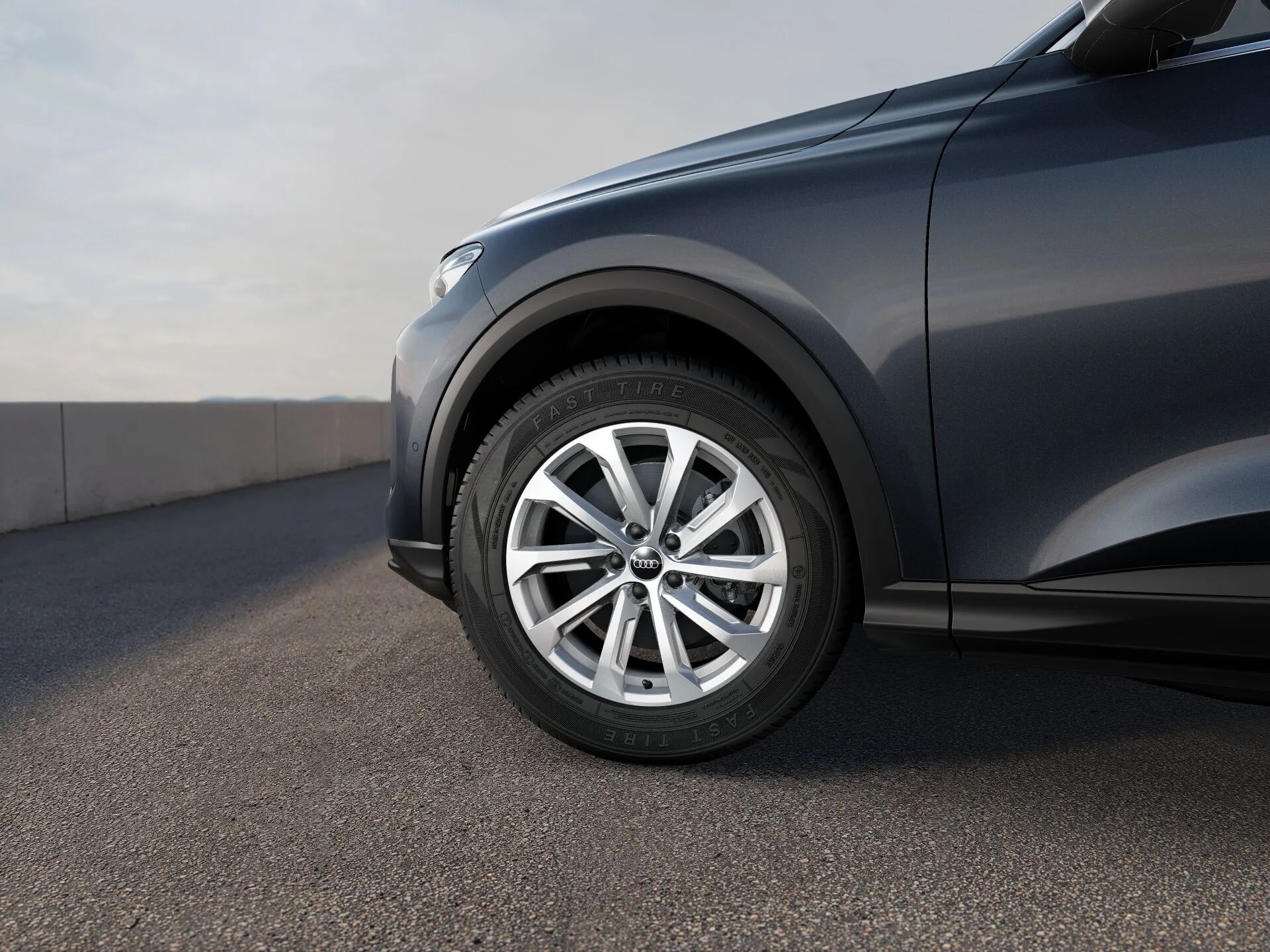 Audi Q5 TFSI — zdjęcie 9