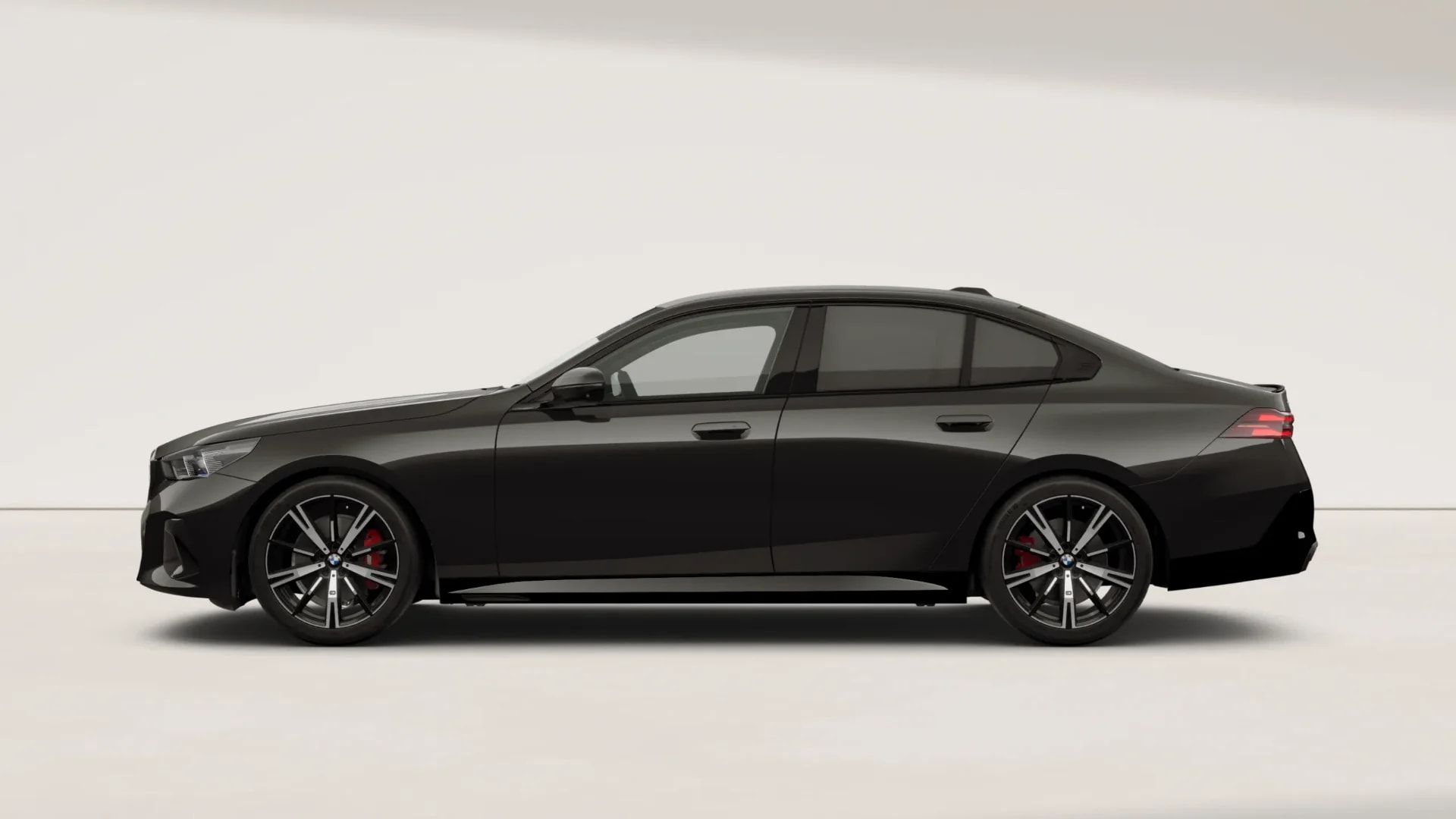BMW Seria 5 Sedan 520d xDrive — zdjęcie 3