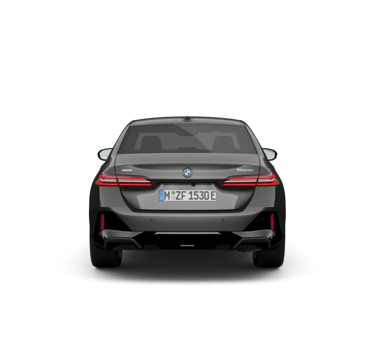 BMW Seria 5 Sedan 550e xDrive M Sport — zdjęcie 3