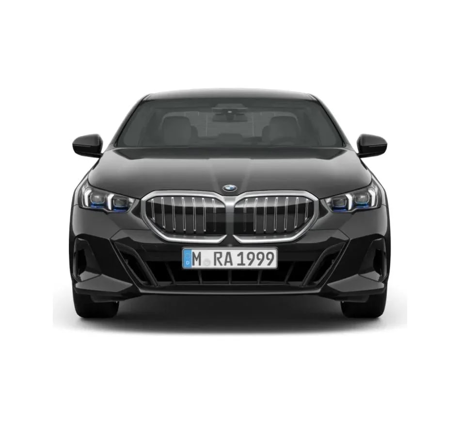 BMW Seria 5 Sedan 520i M Sport — zdjęcie 2