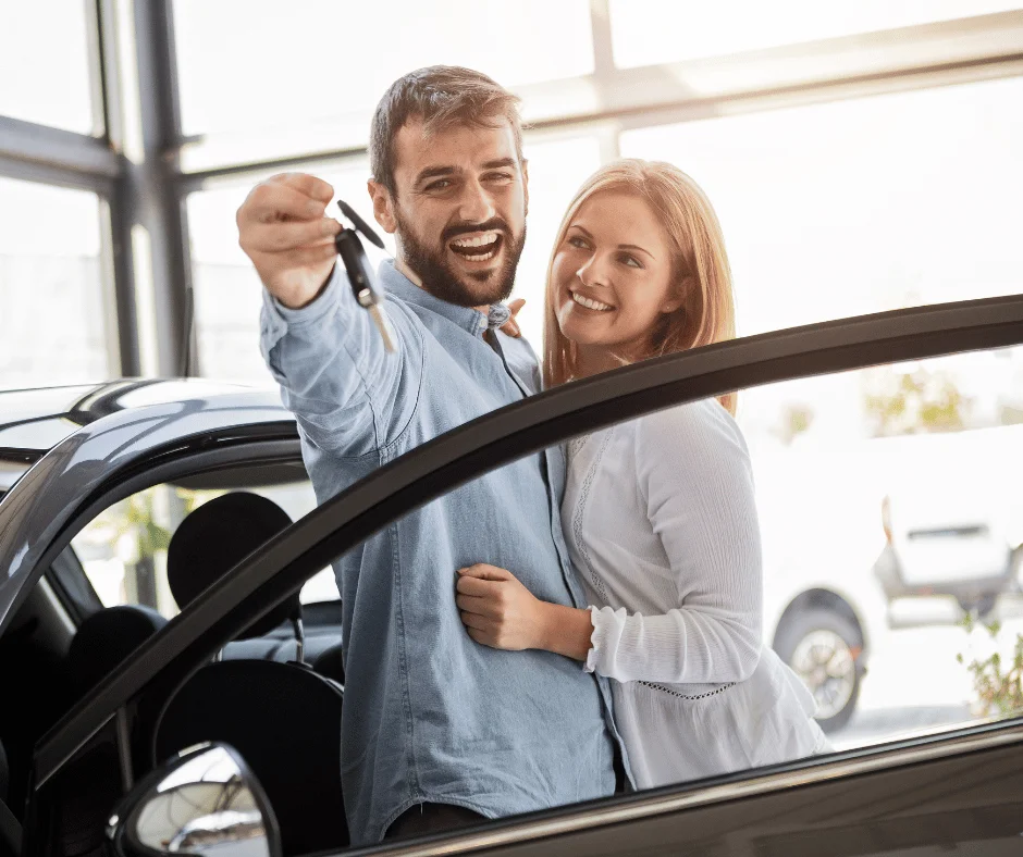 Wyprzedaż rocznika 2025 – dlaczego warto kupić auto z kończącego się rocznika?