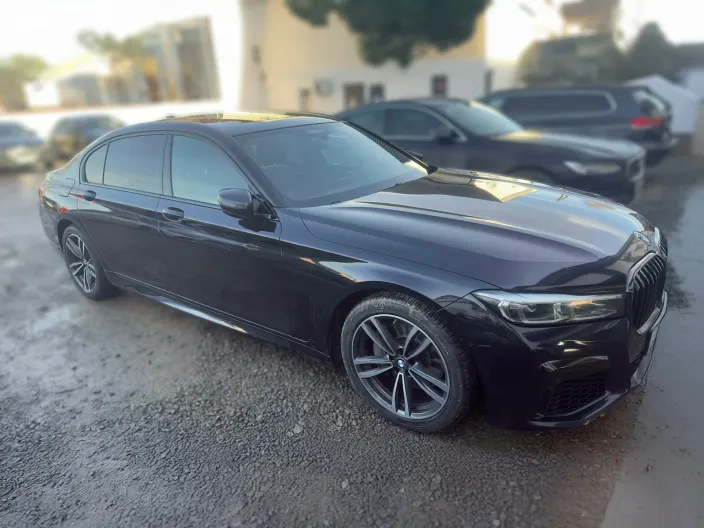 BMW Seria 7 740Li xDrive